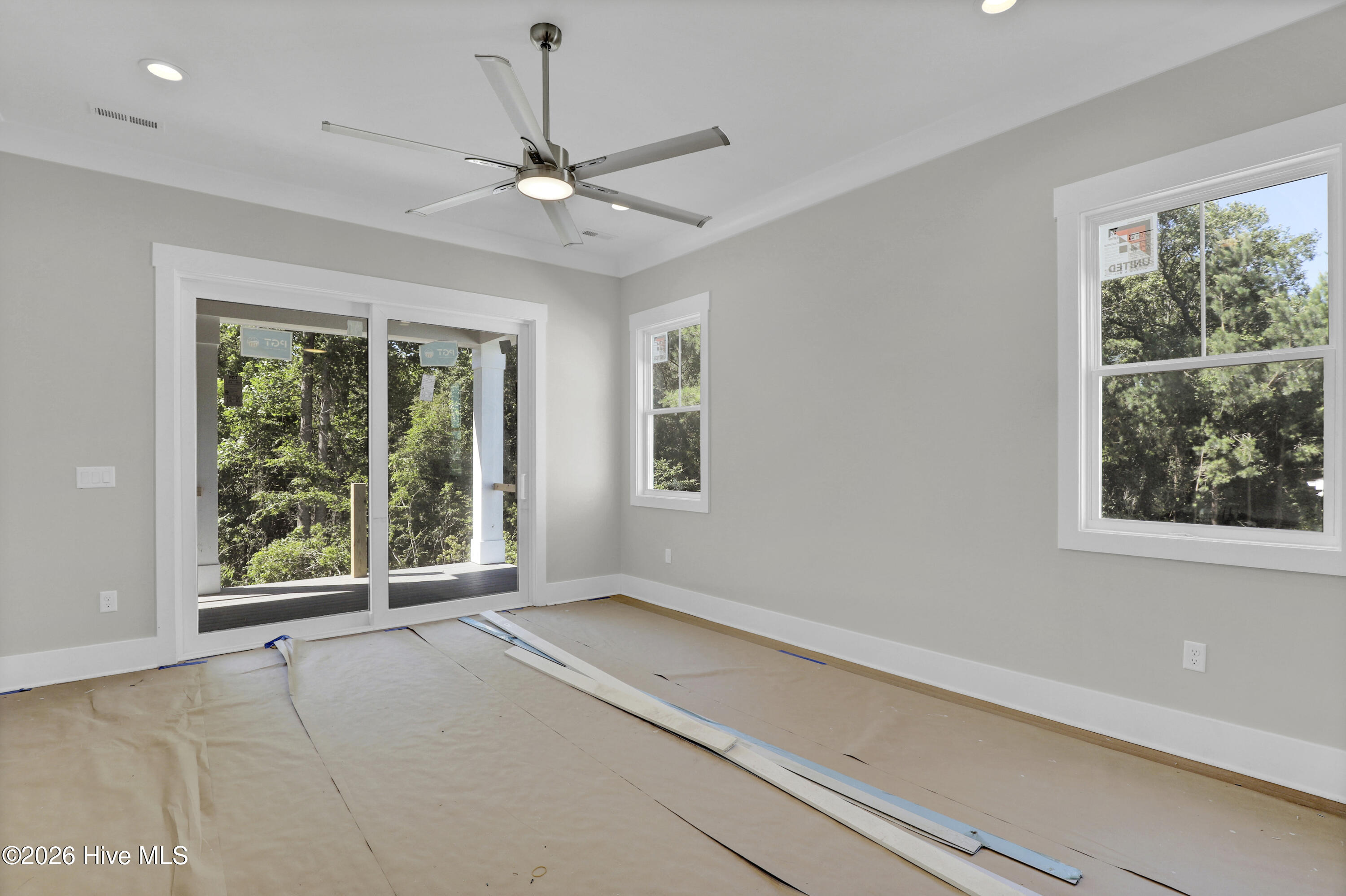 828 Lake Willow Way Property Photo 16