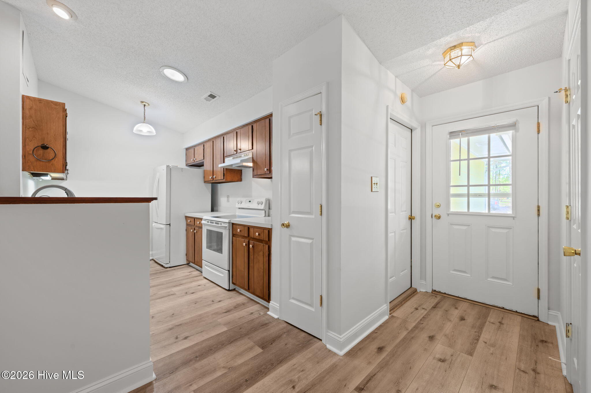 1117 Gilgo Road Property Photo 6