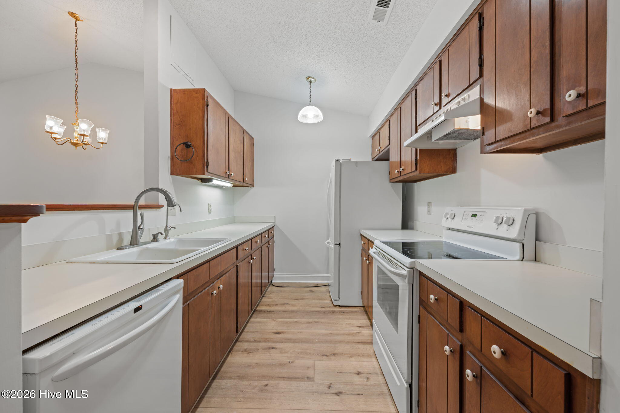 1117 Gilgo Road Property Photo 7