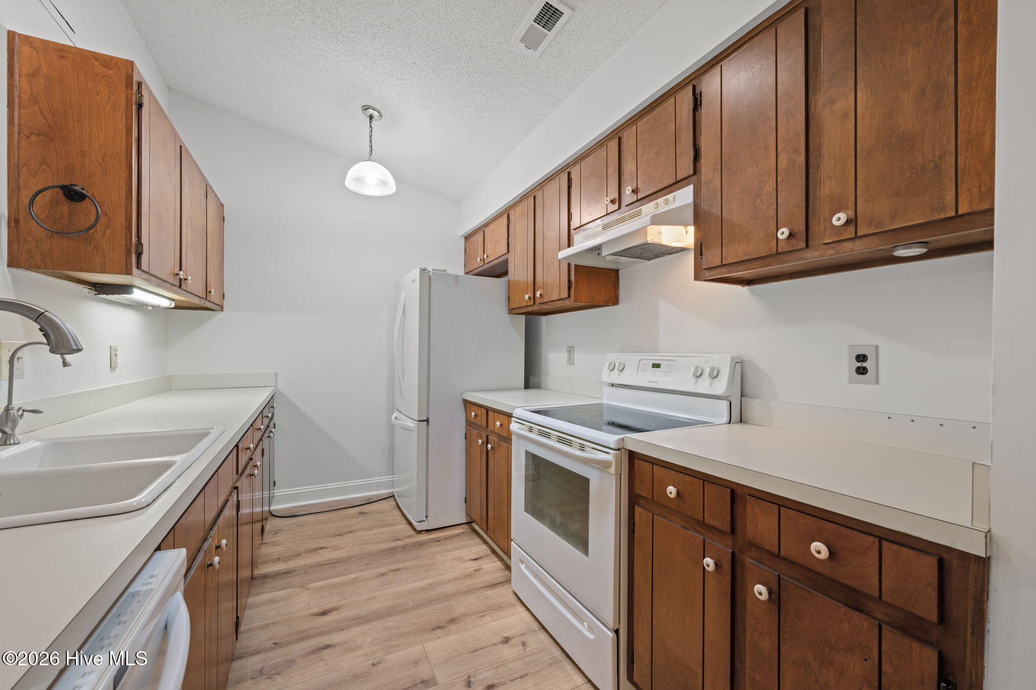 1117 Gilgo Road Property Photo 10