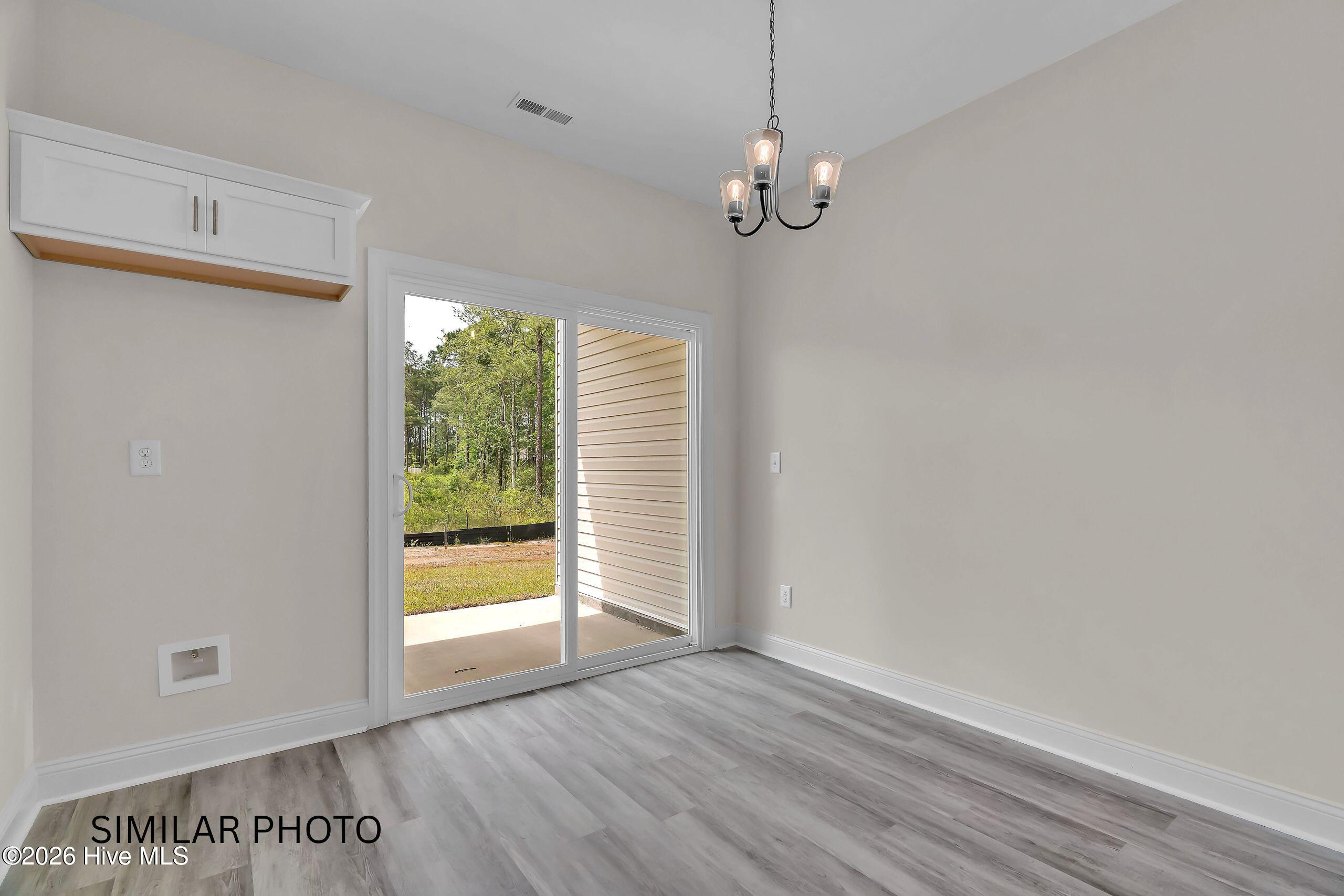 726 Cross Bridge Way Lot #8 Property Photo 9