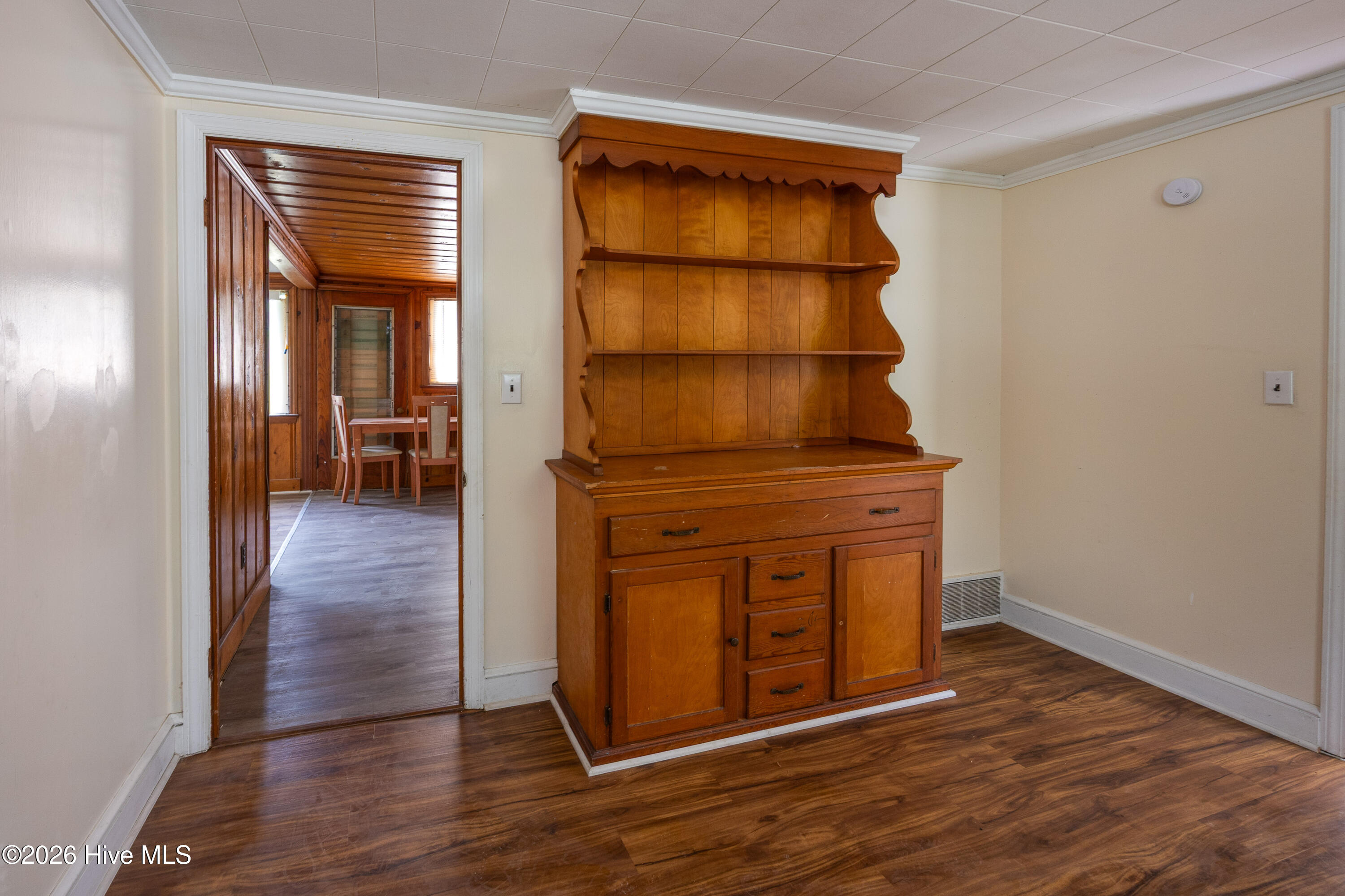 321 N Church Avenue Property Photo 19