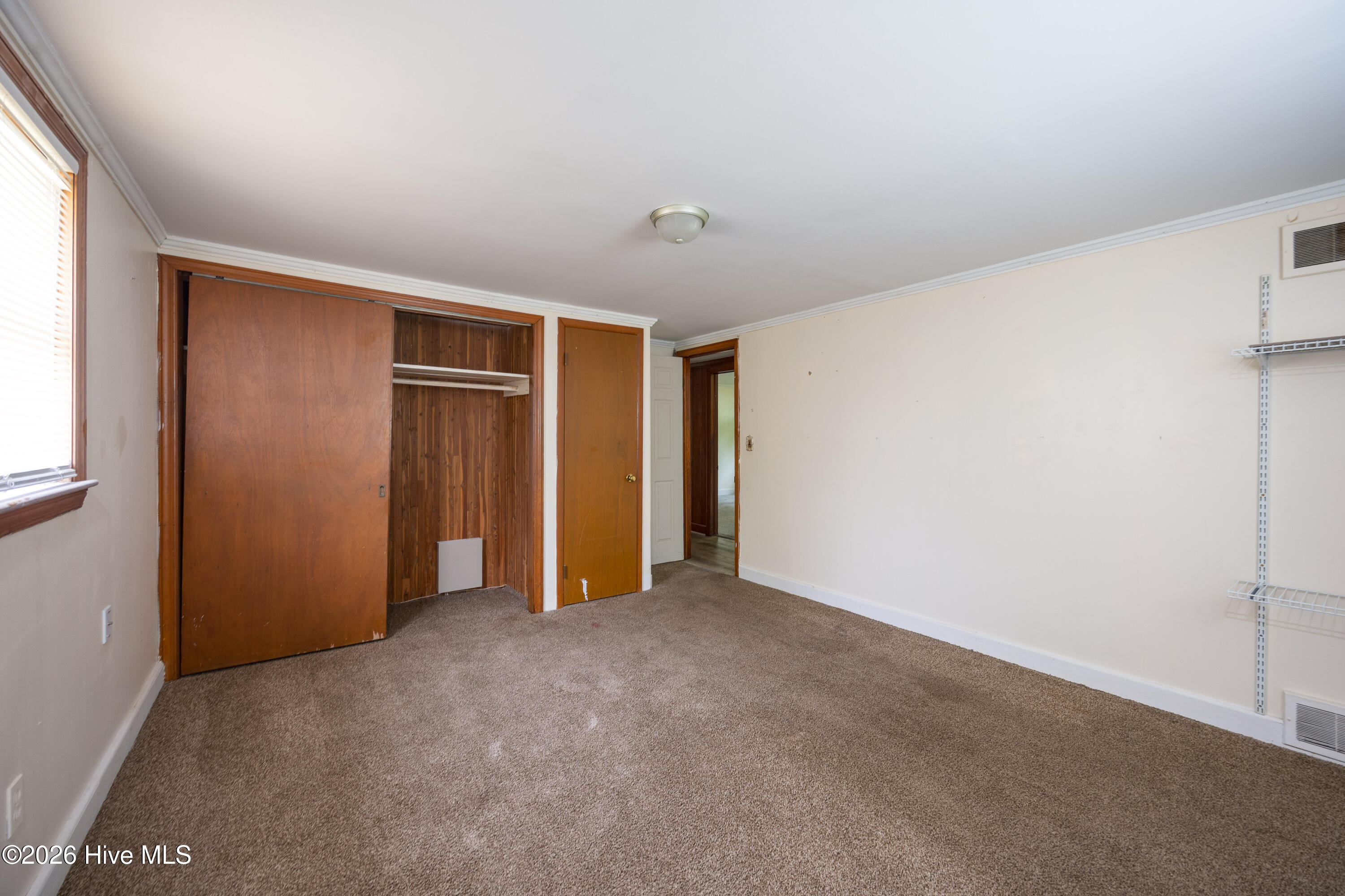 321 N Church Avenue Property Photo 23
