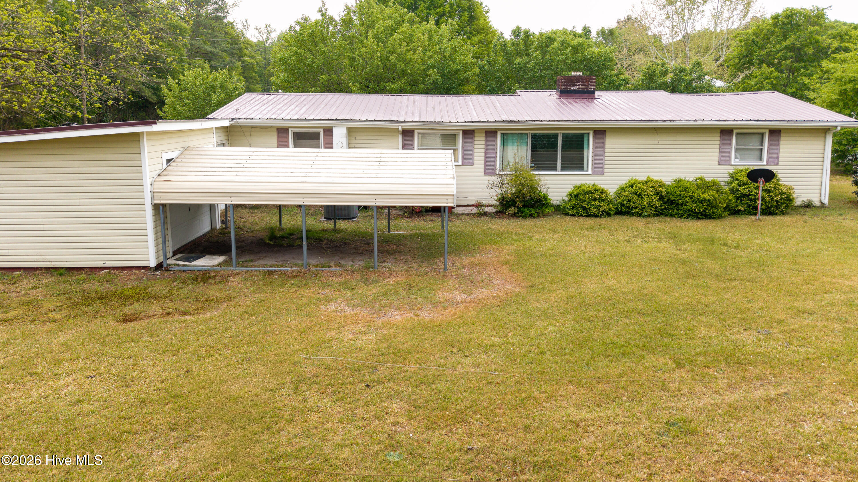 321 N Church Avenue Property Photo 29
