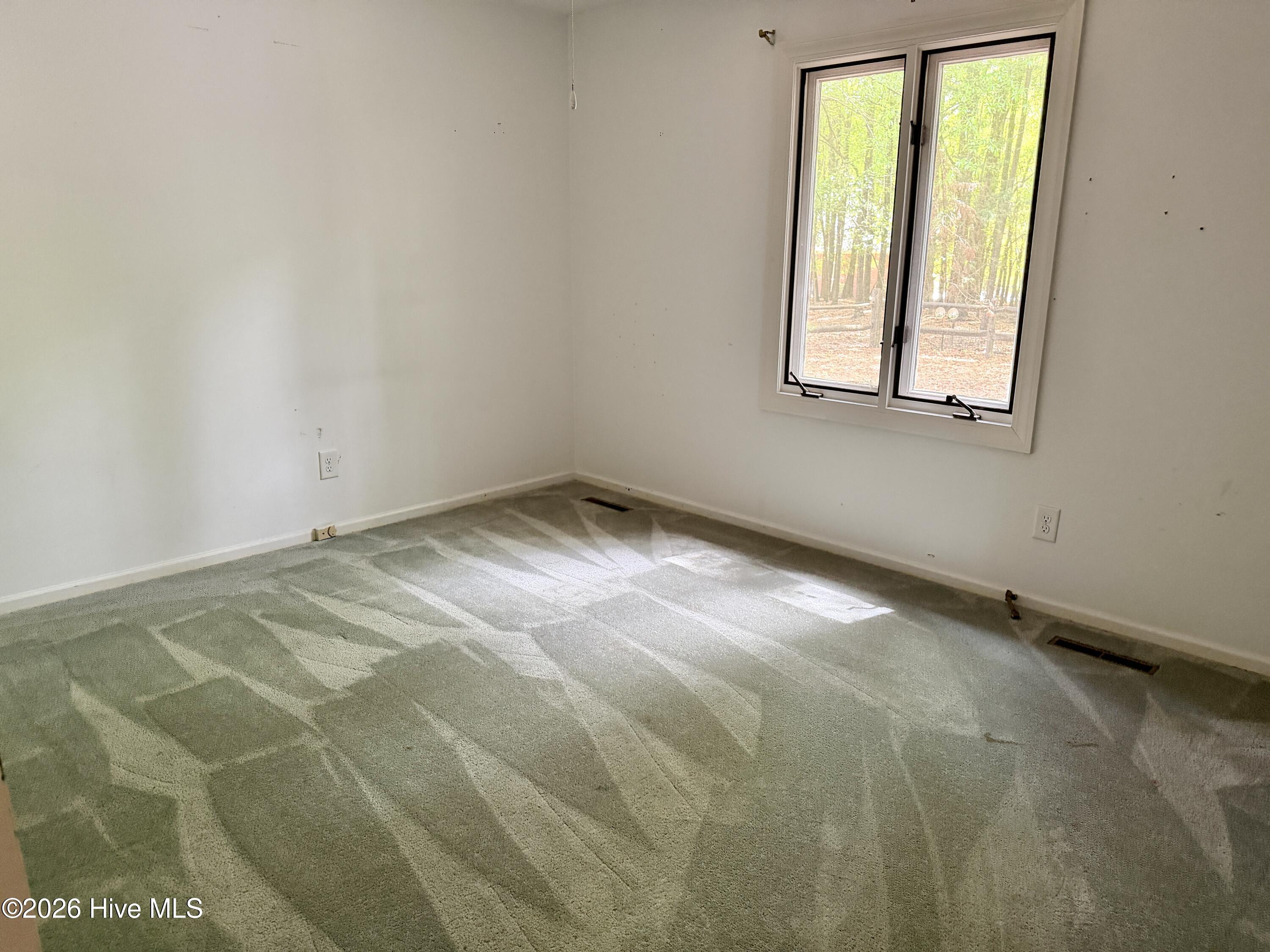 20 Merion Circle Property Photo 15