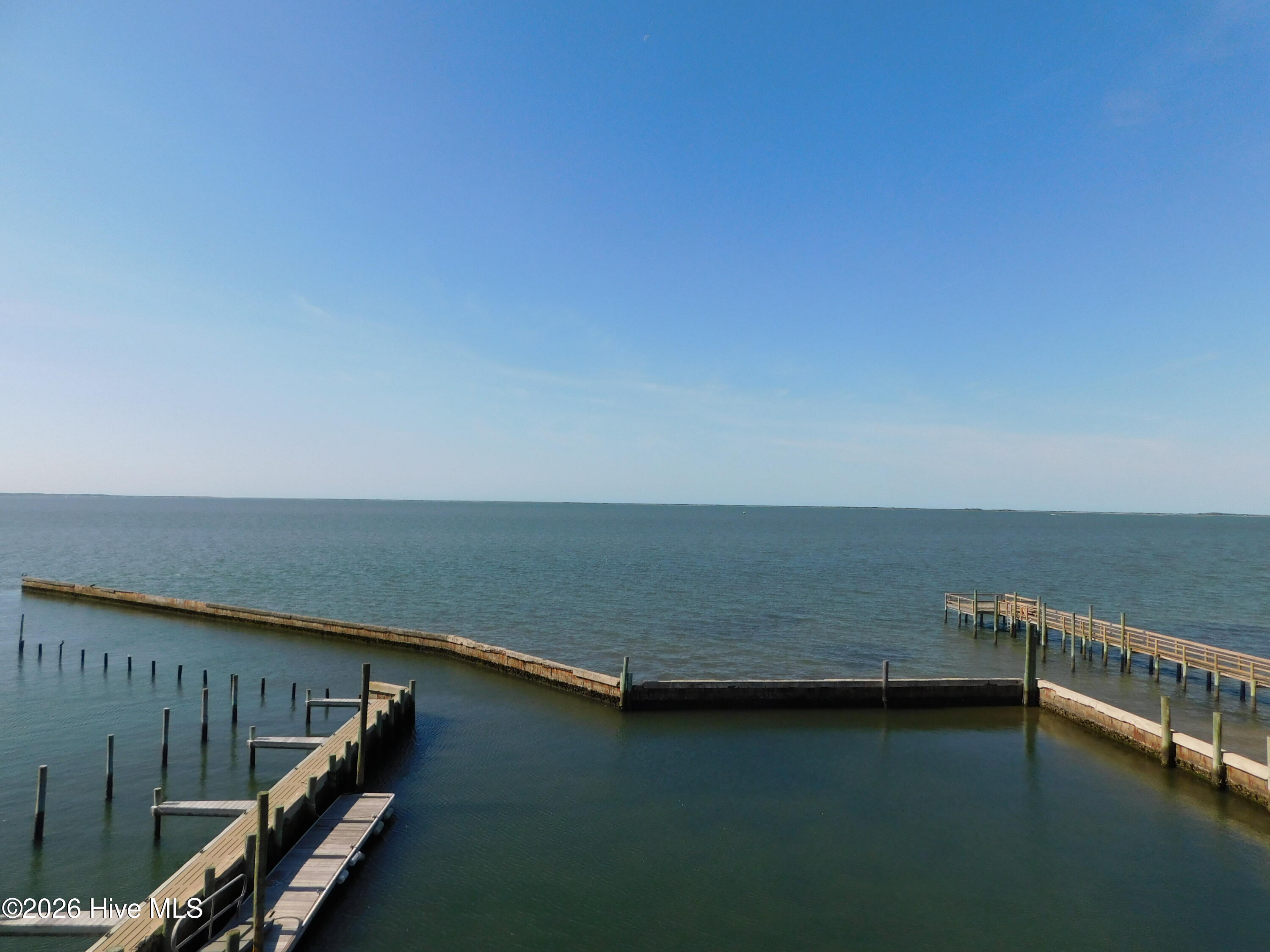 142 S Ferry Dock Road C Property Photo 11