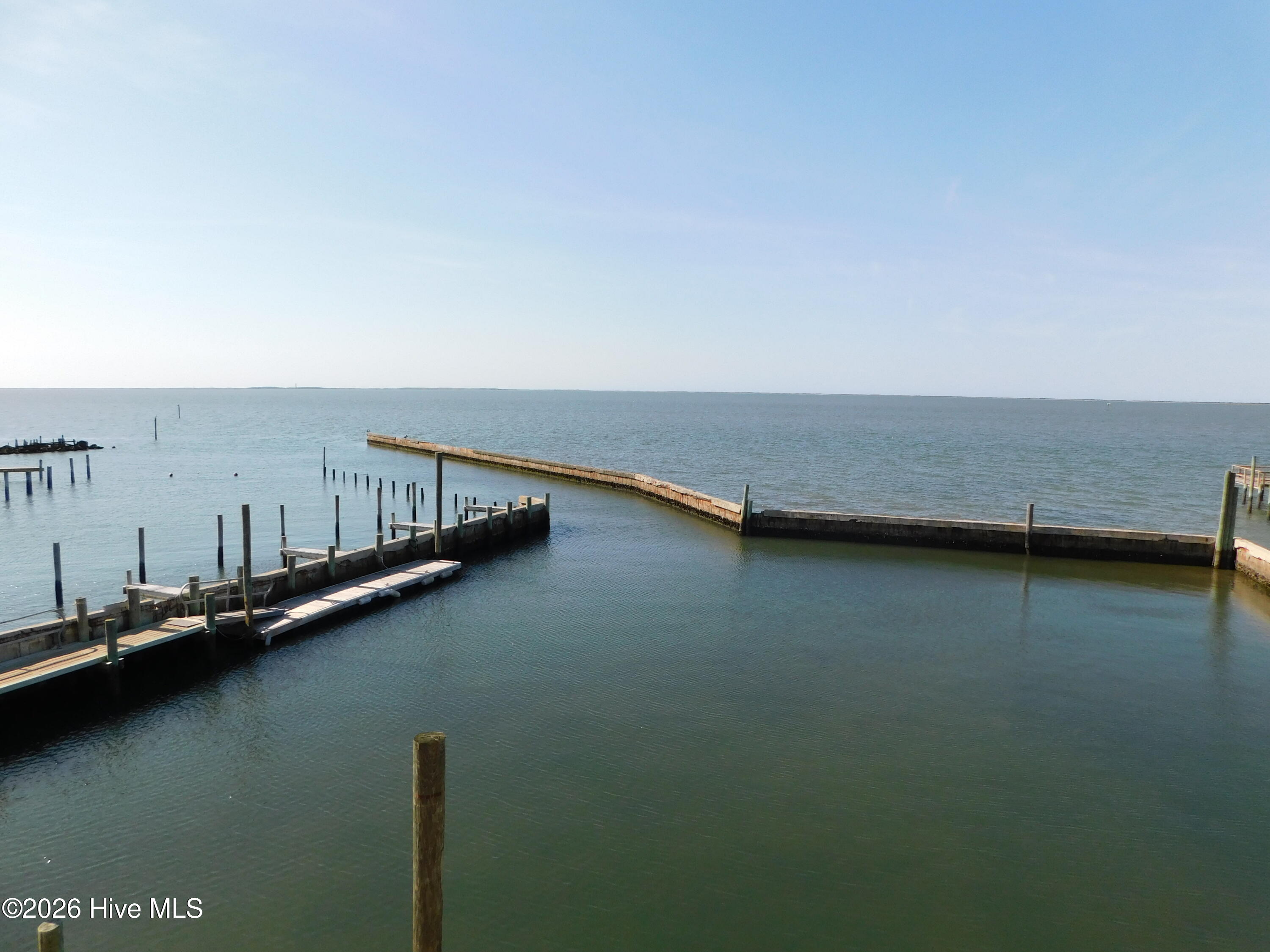 142 S Ferry Dock Road B Property Photo 1