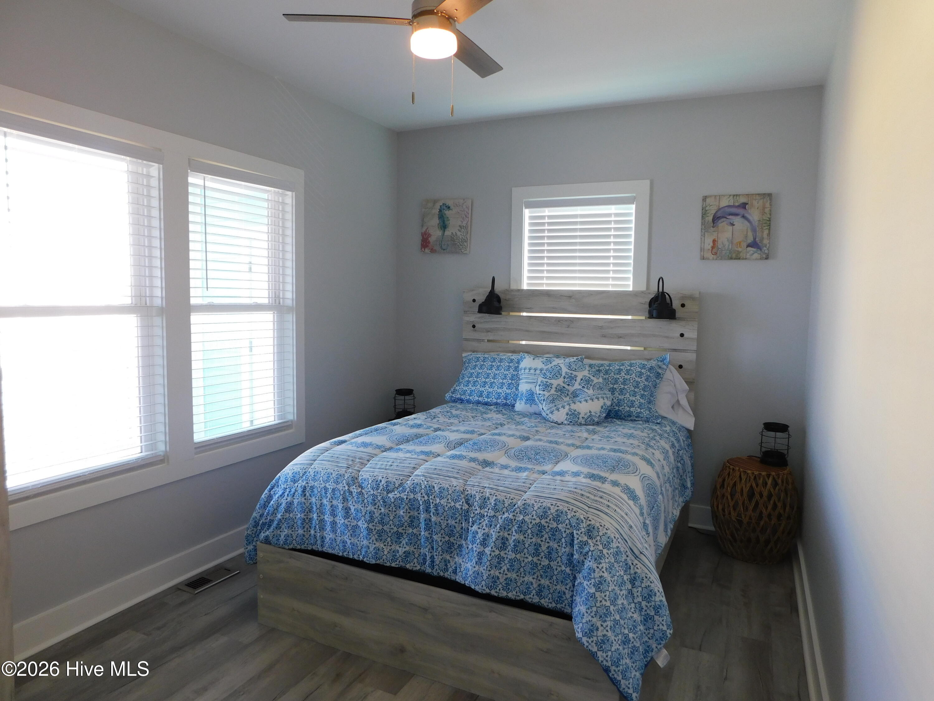 142 S Ferry Dock Road B Property Photo 9