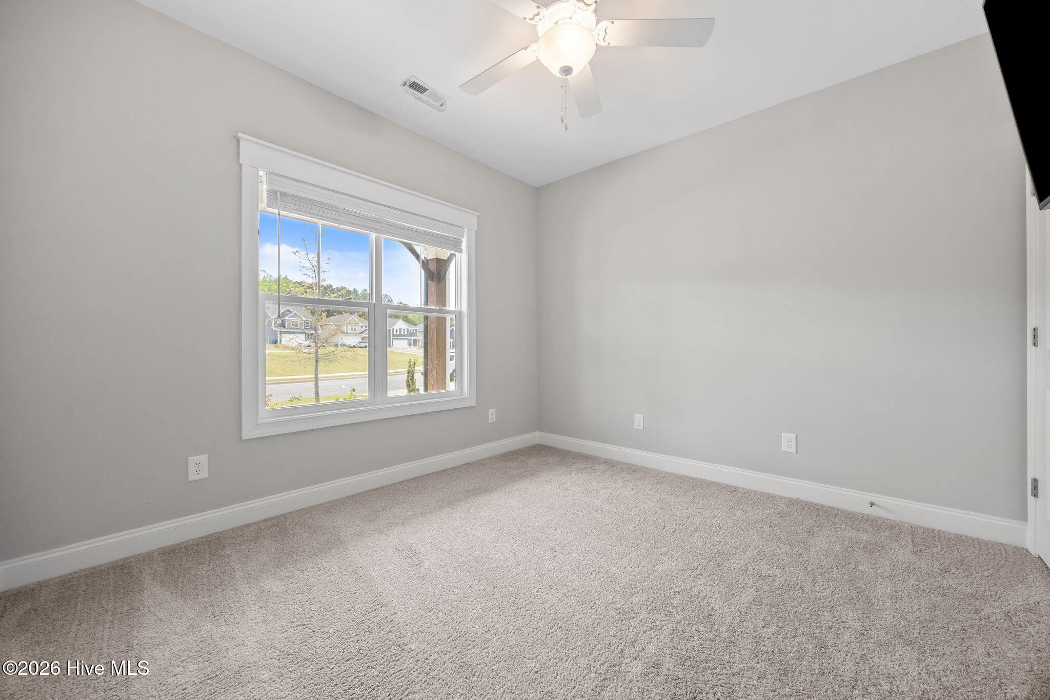 324 Dunston Road Property Photo 8