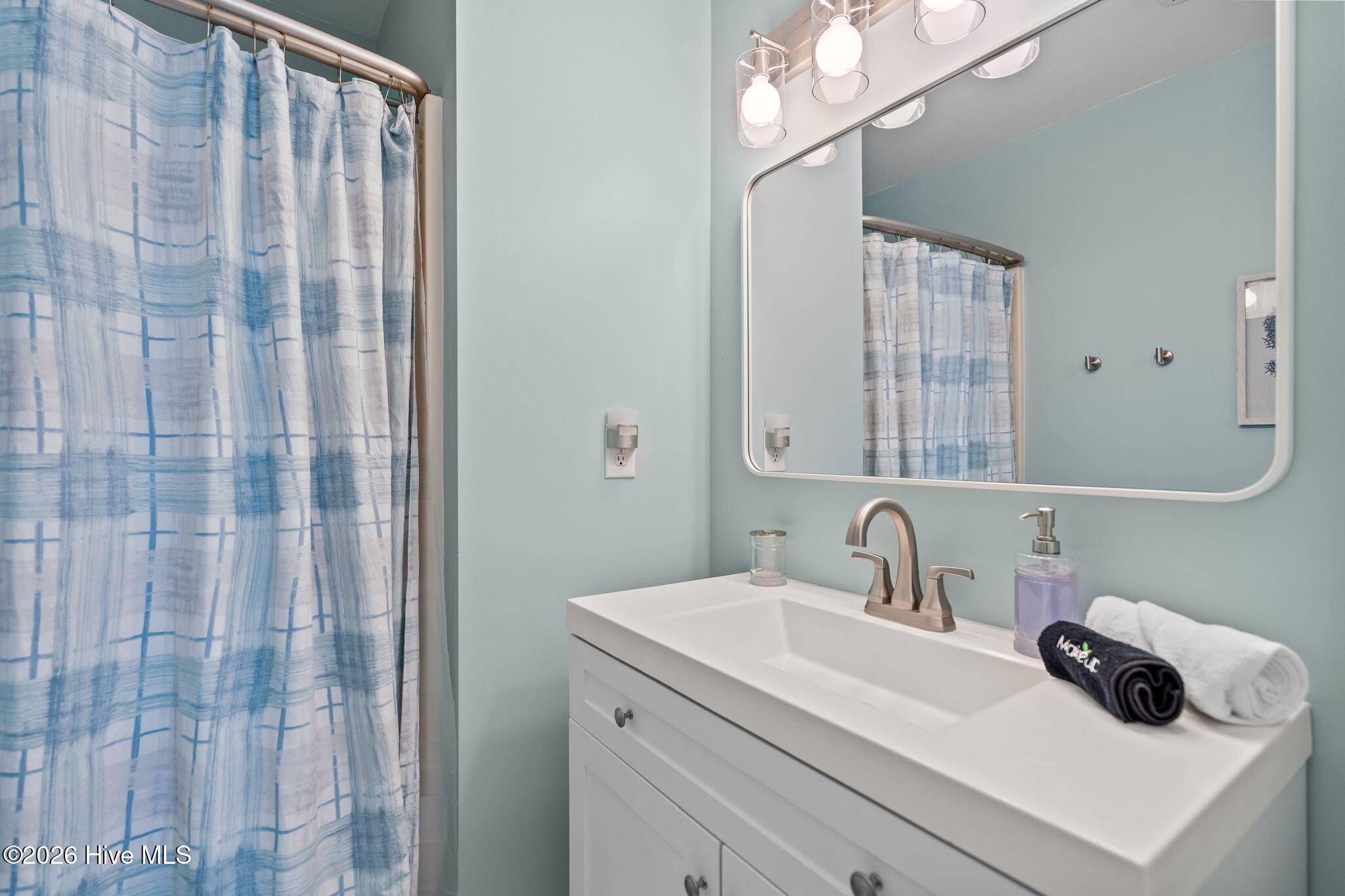 1412 Canal Drive Apt C Property Photo 24