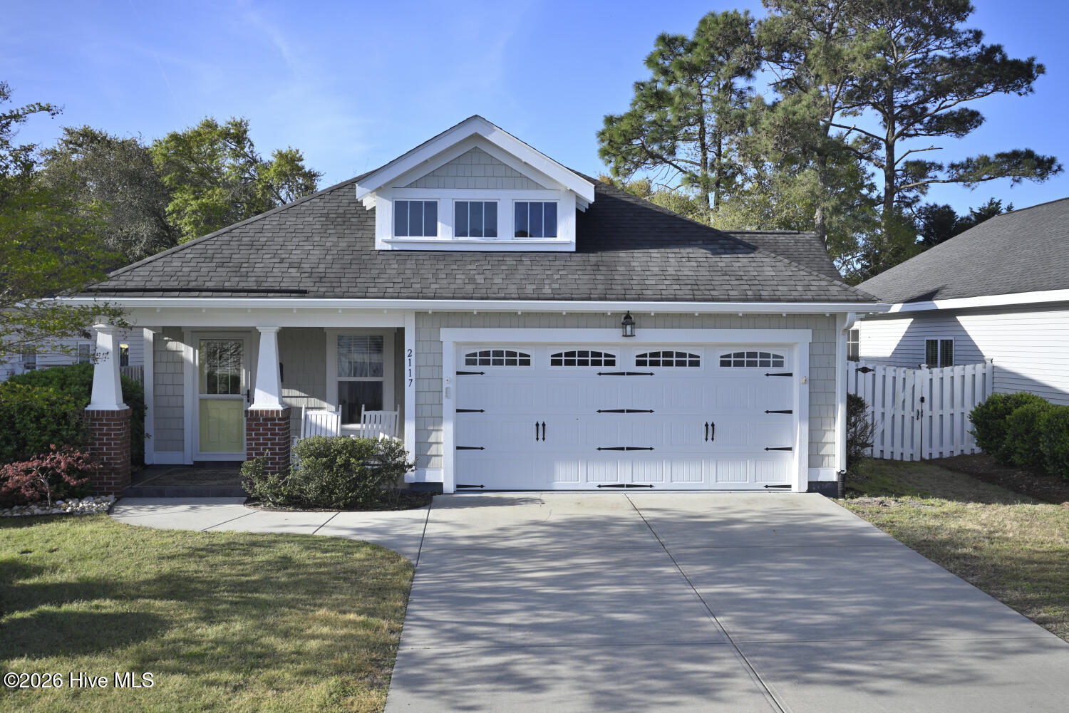 2117 Maple Leaf Drive Property Photo 1