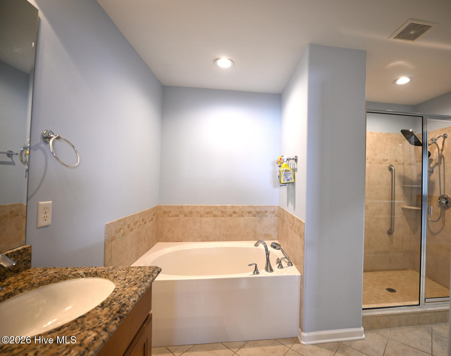 2117 Maple Leaf Drive Property Photo 7