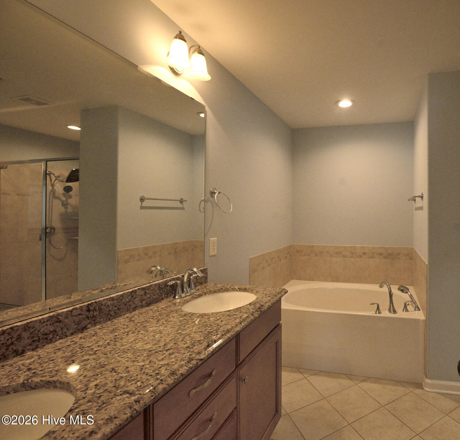 2117 Maple Leaf Drive Property Photo 10