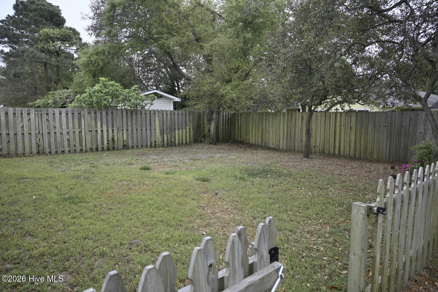 2117 Maple Leaf Drive Property Photo 22