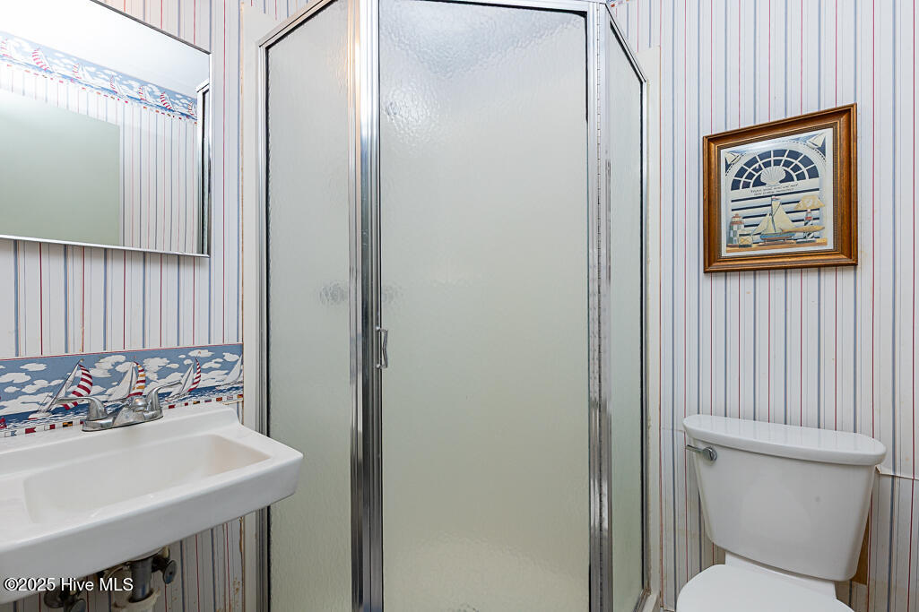 301 W Commerce Way 260 Property Photo 6