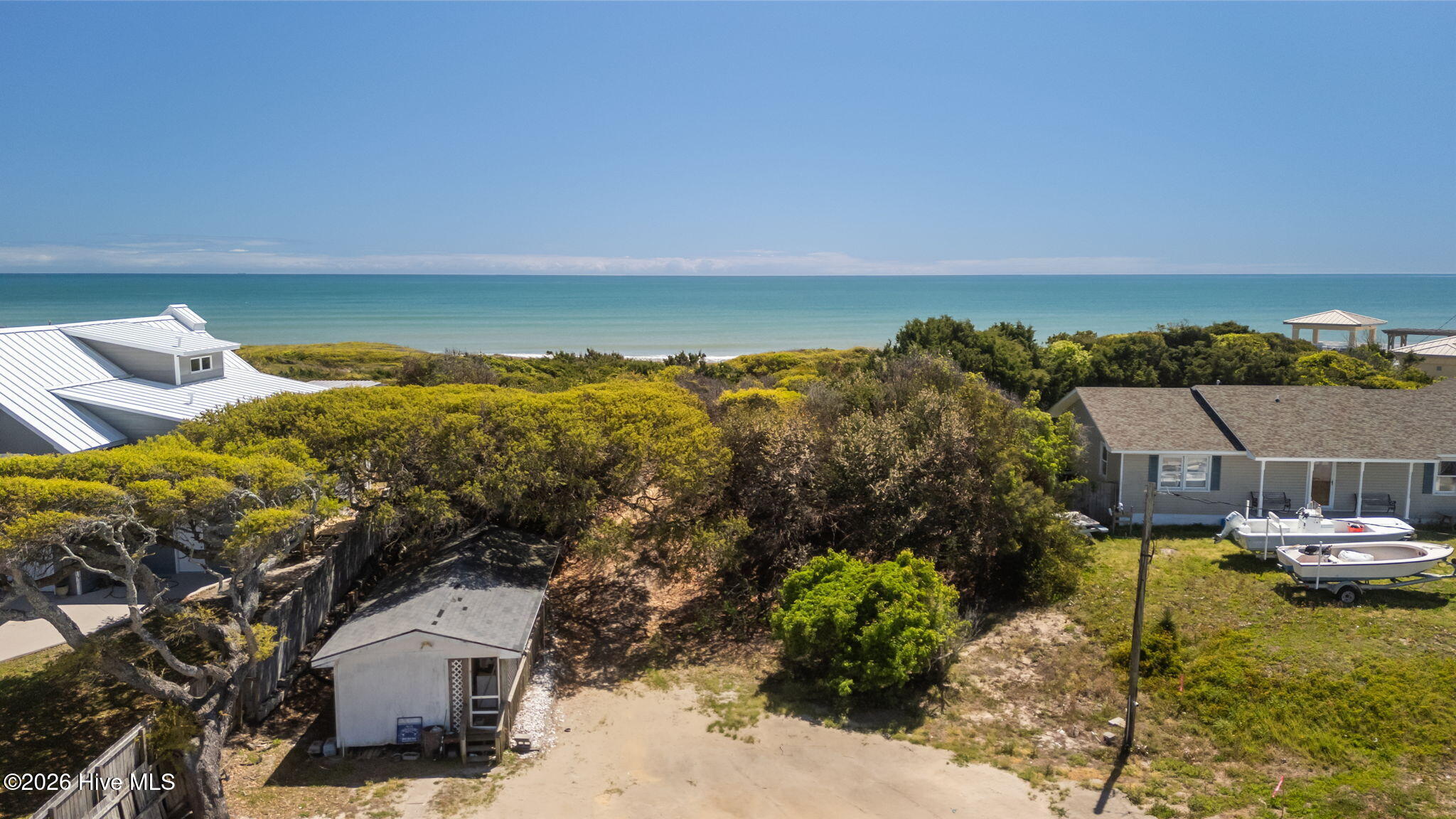 1395 39 Salter Path Road Property Photo 4