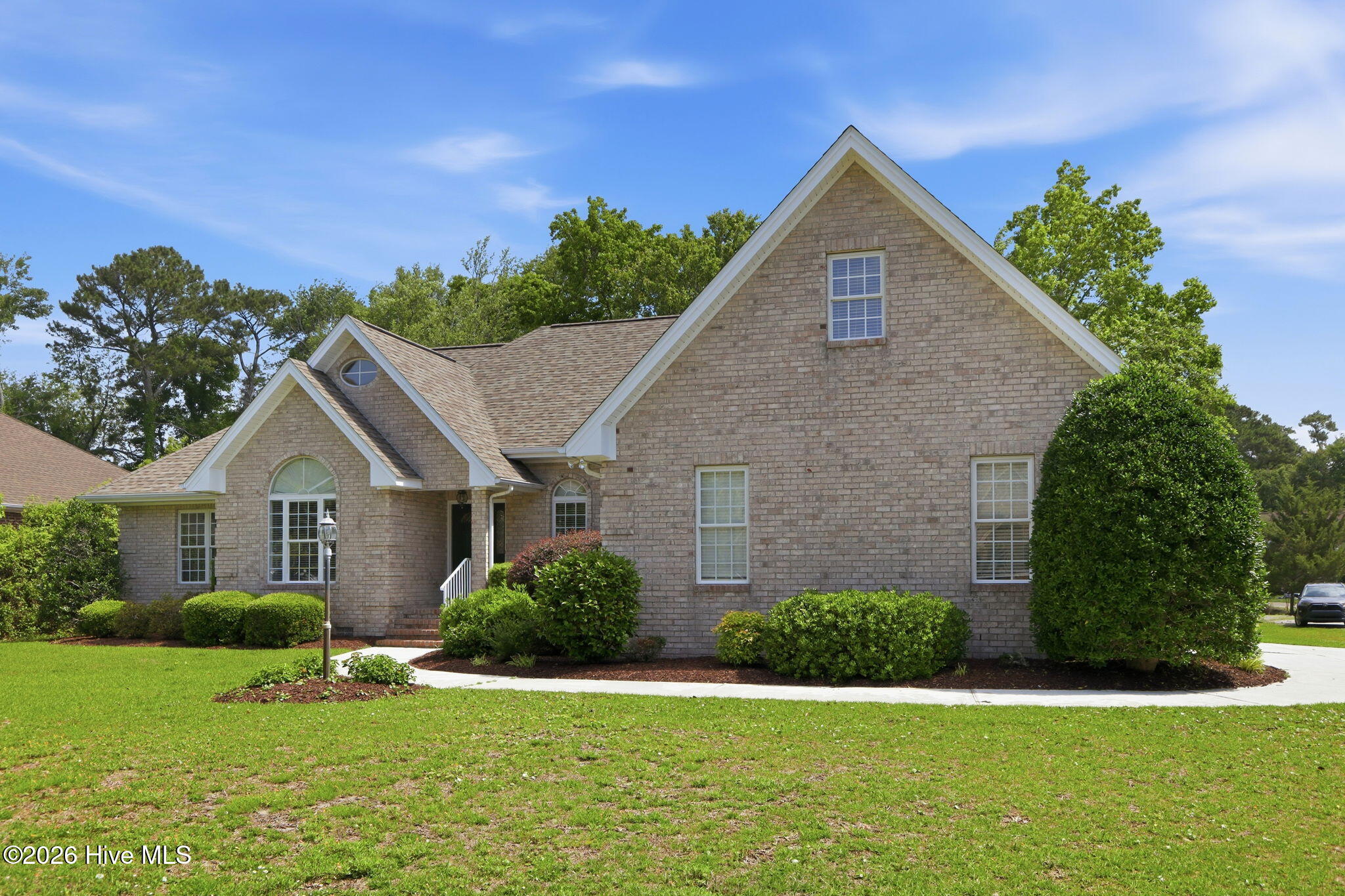 411 Oakmont Drive Property Photo 4