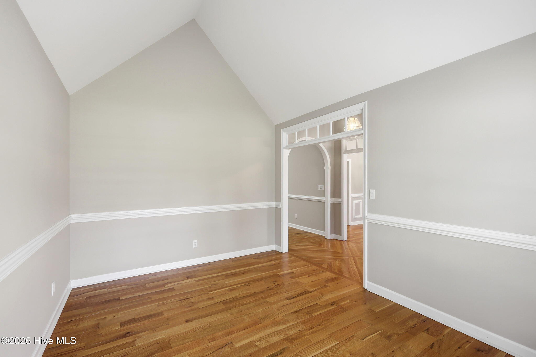 411 Oakmont Drive Property Photo 20