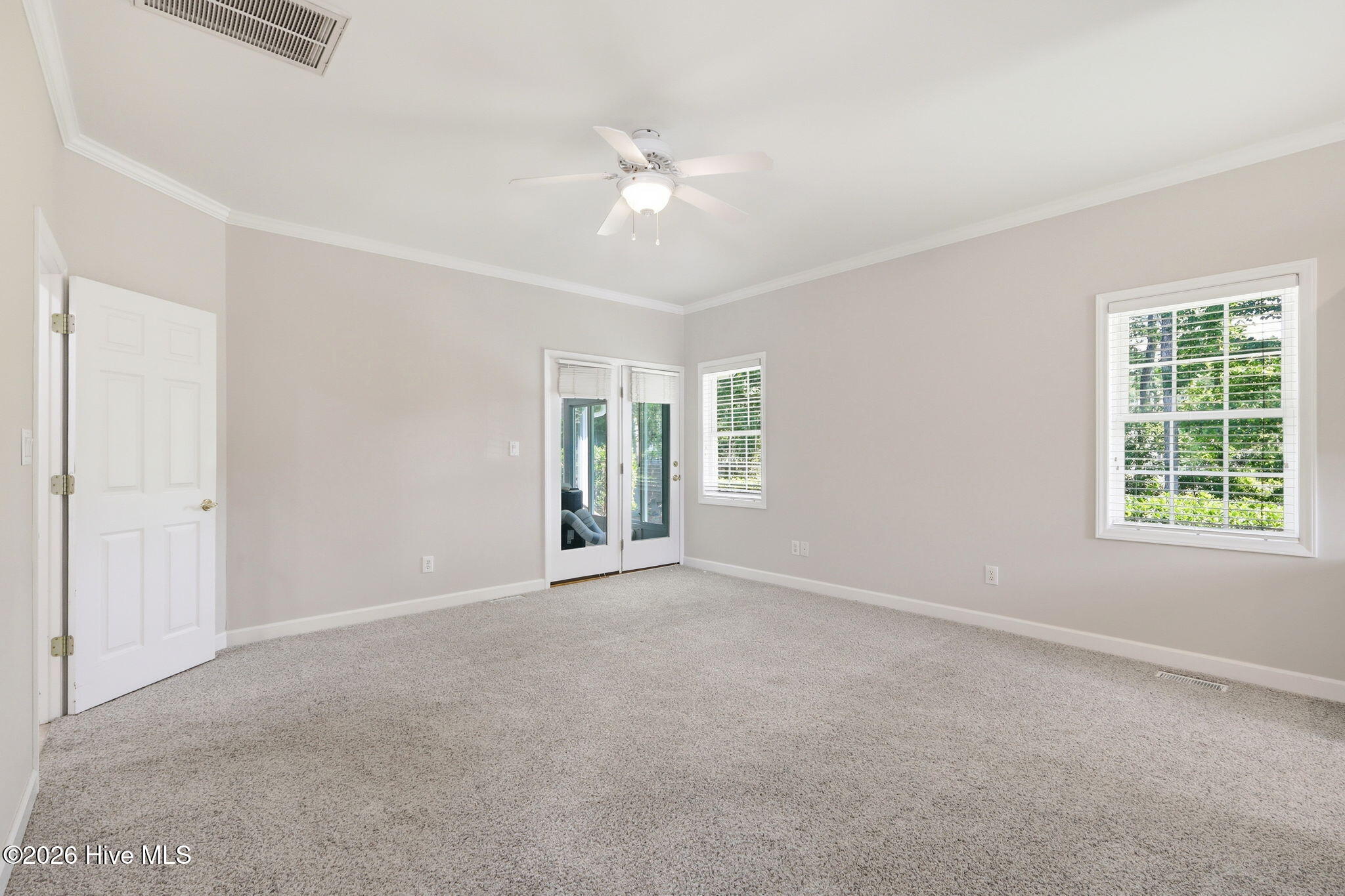 411 Oakmont Drive Property Photo 25