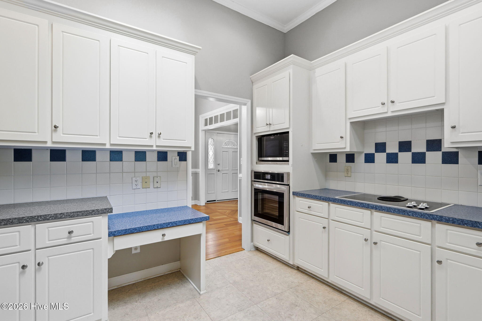 411 Oakmont Drive Property Photo 27