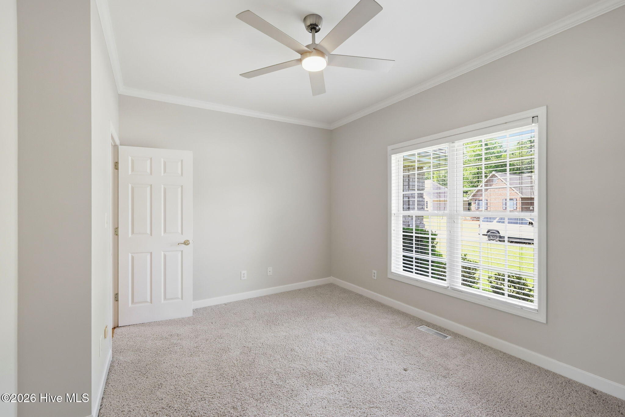 411 Oakmont Drive Property Photo 34