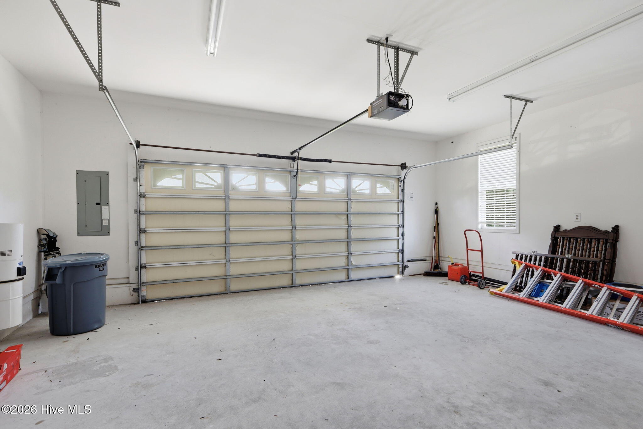 411 Oakmont Drive Property Photo 44