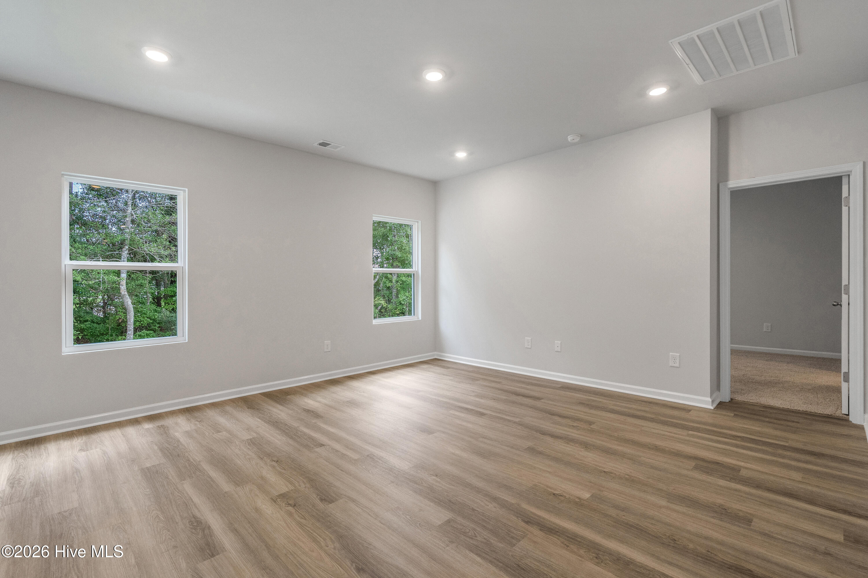 7138 Woodline Drive Sw Property Photo 11