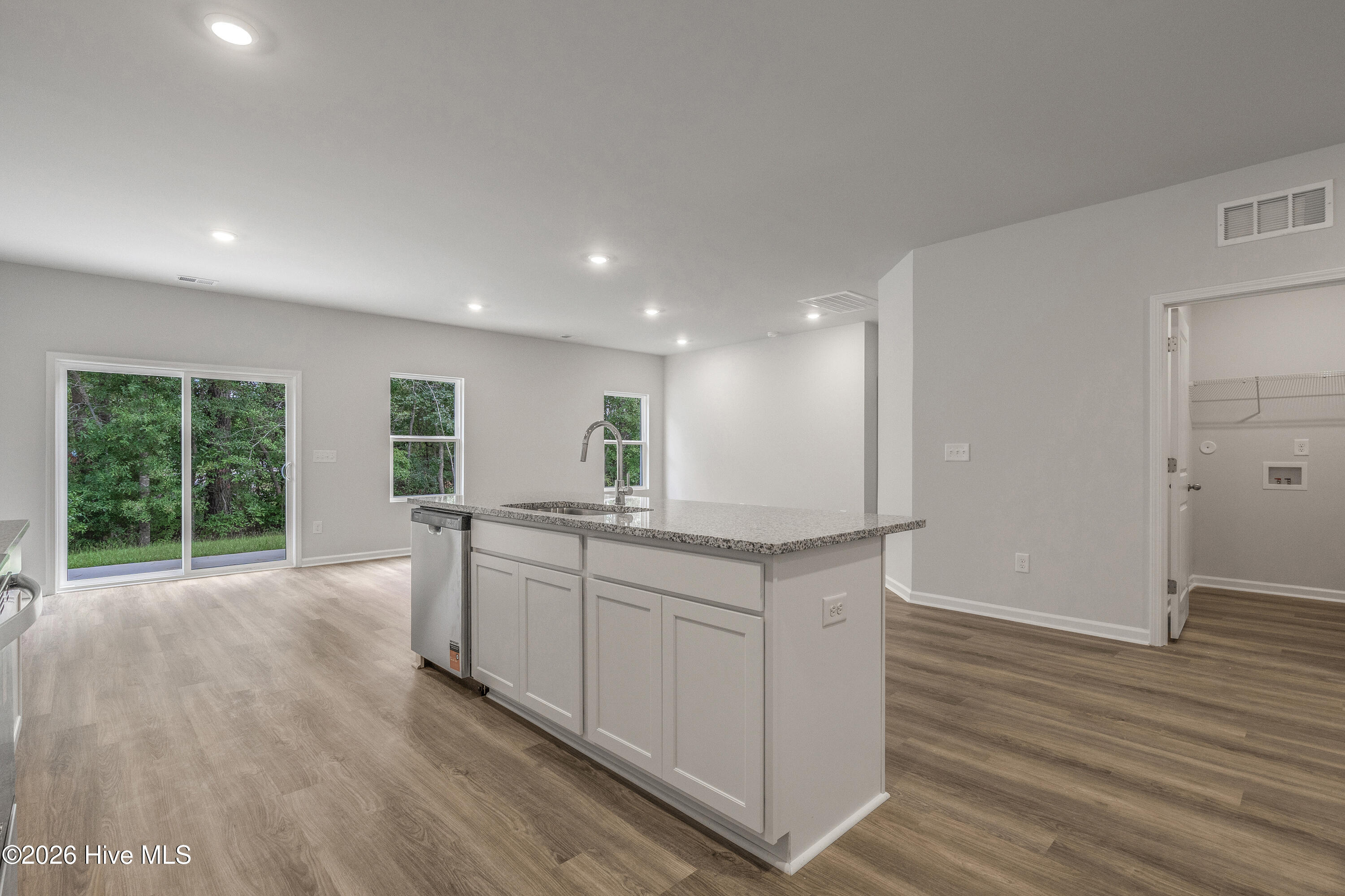 7138 Woodline Drive Sw Property Photo 23