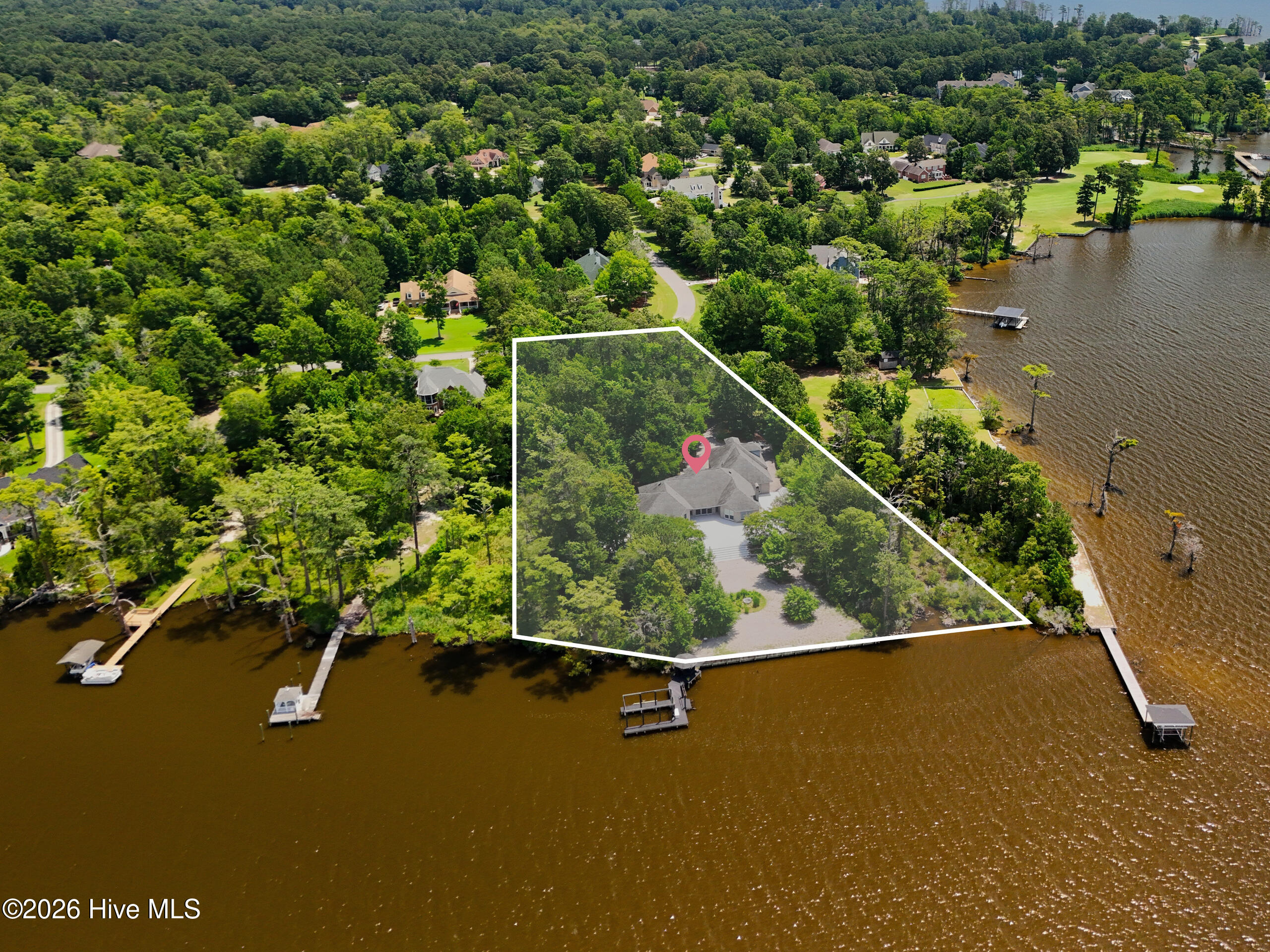 211 Beech Point Boulevard Property Photo 3