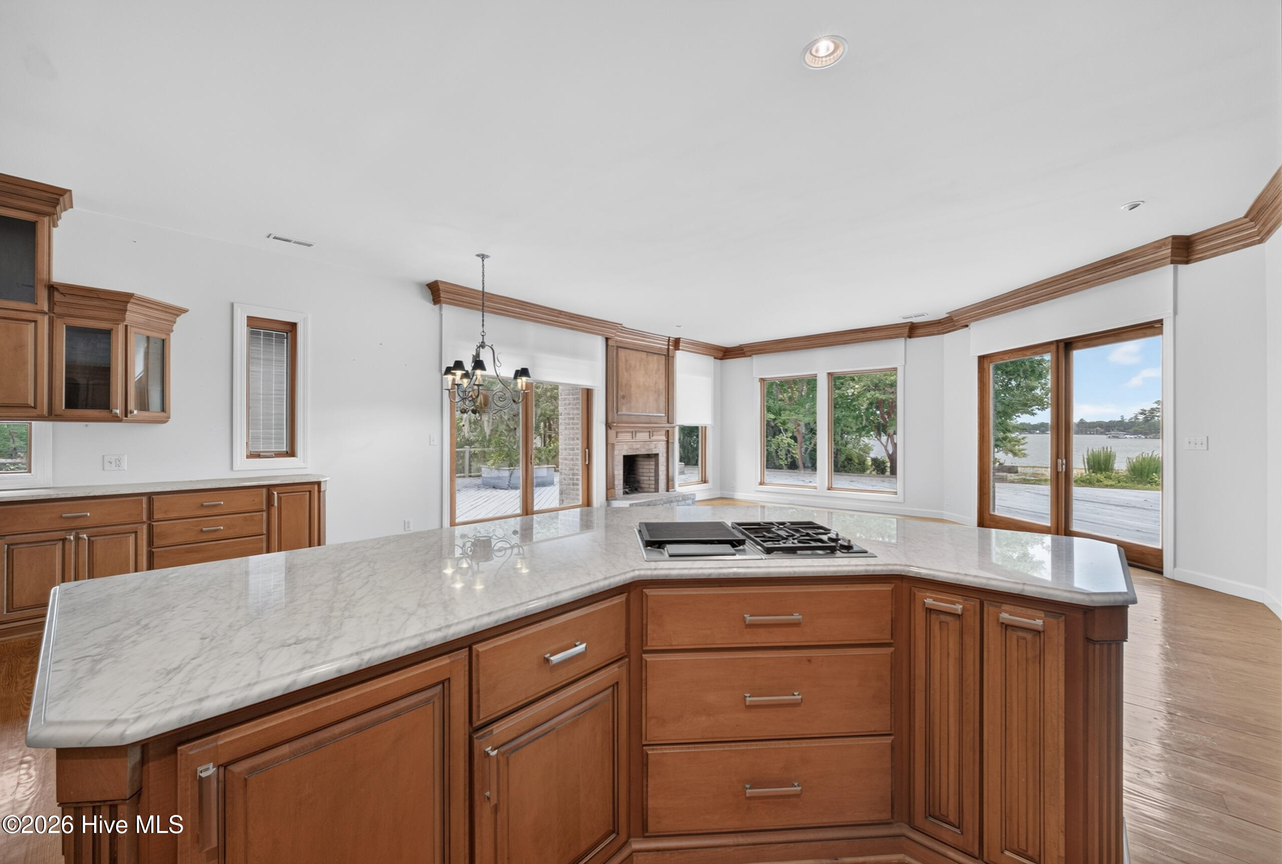 211 Beech Point Boulevard Property Photo 18