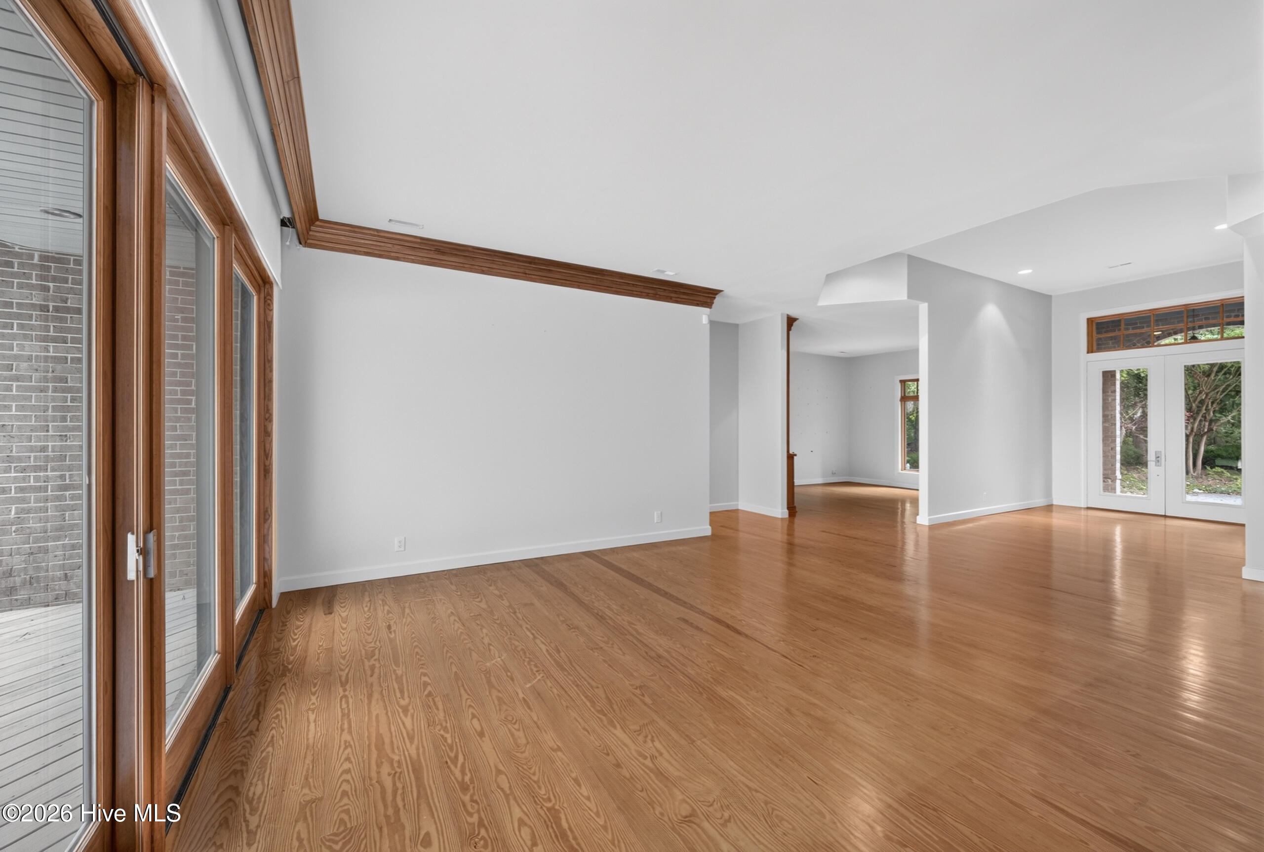 211 Beech Point Boulevard Property Photo 21