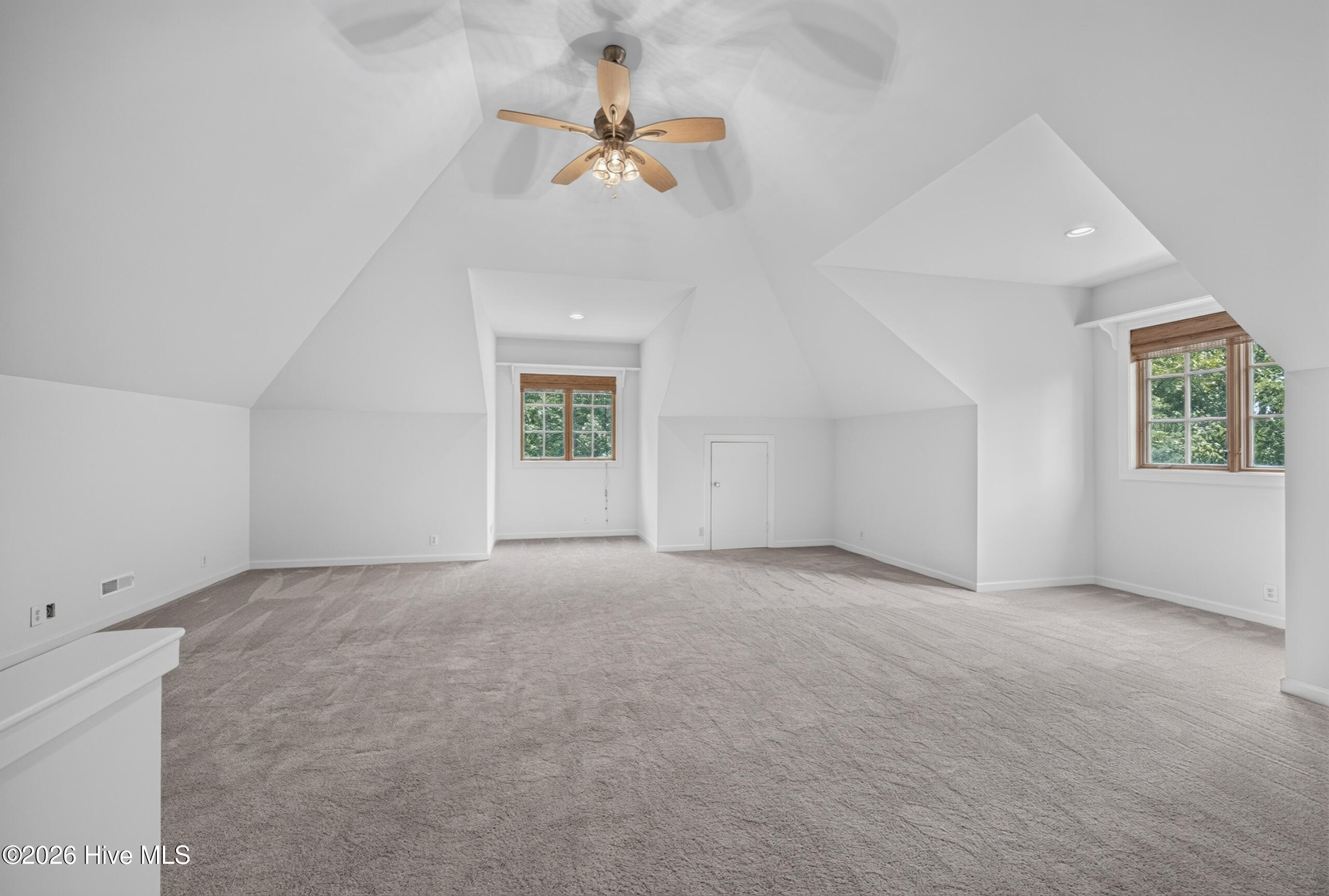 211 Beech Point Boulevard Property Photo 26