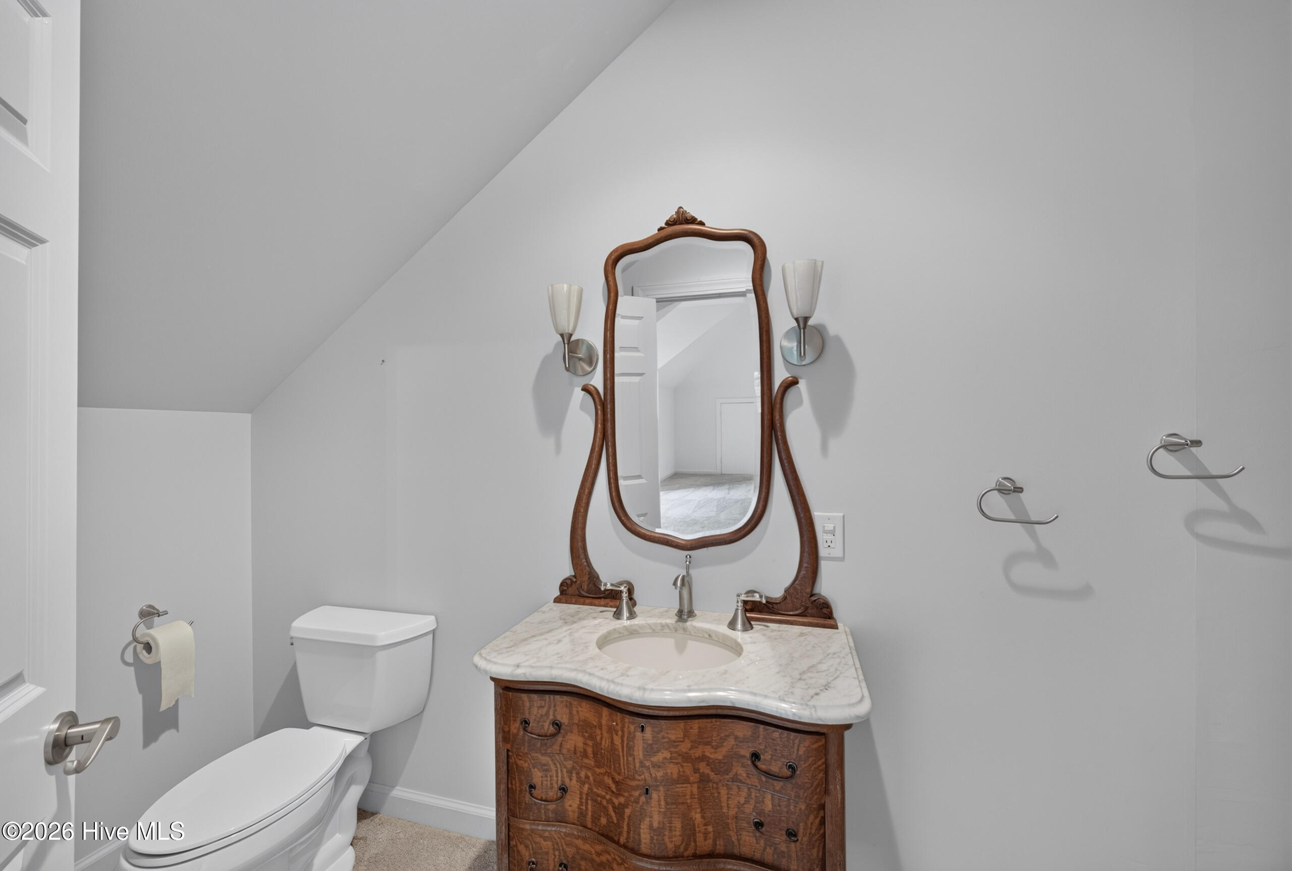 211 Beech Point Boulevard Property Photo 30