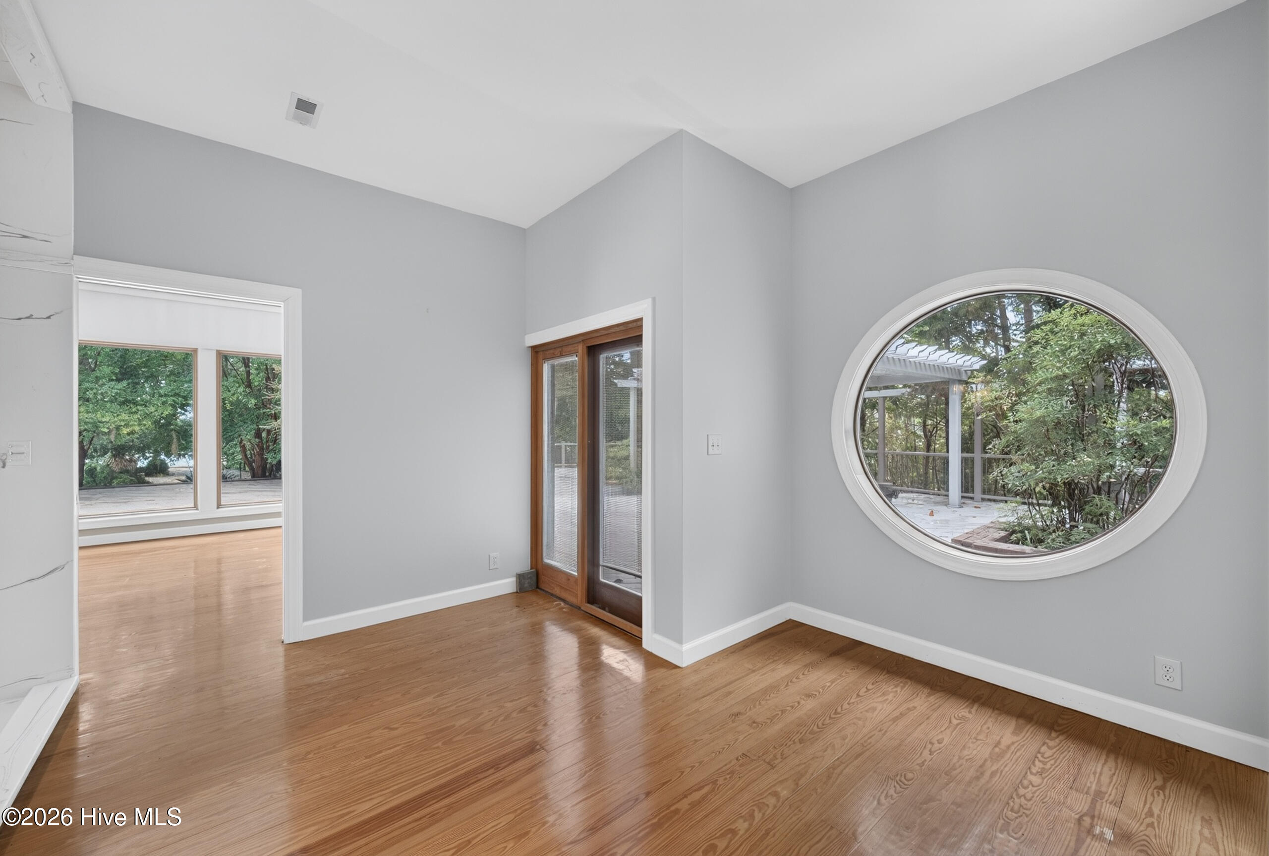 211 Beech Point Boulevard Property Photo 34