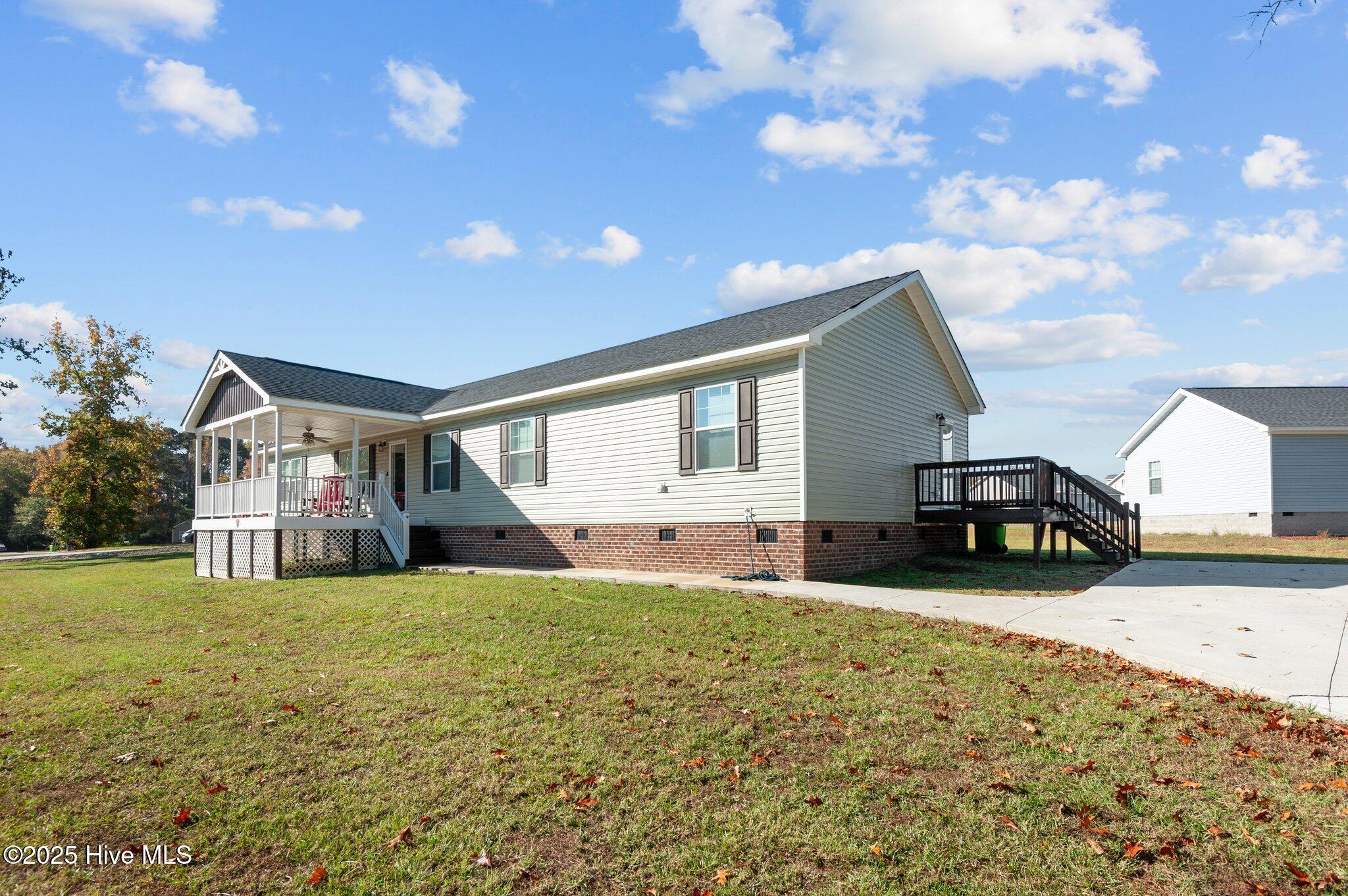 415 Pine Ridge Road Property Photo 4