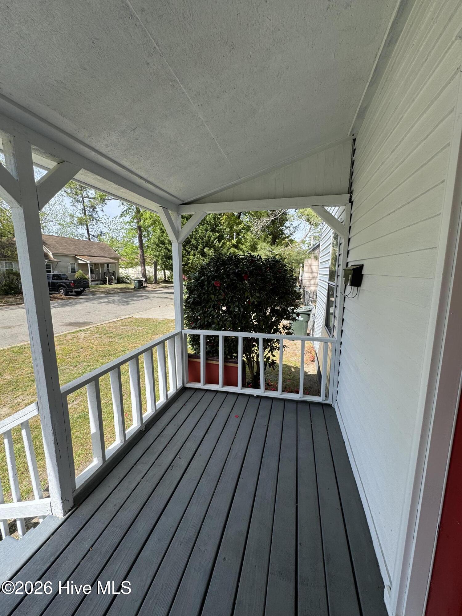 112 2nd Street Property Photo 5