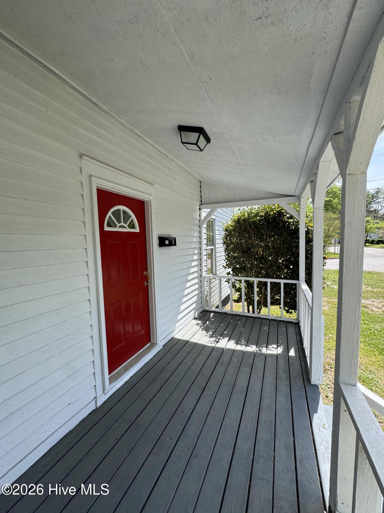 112 2nd Street Property Photo 6