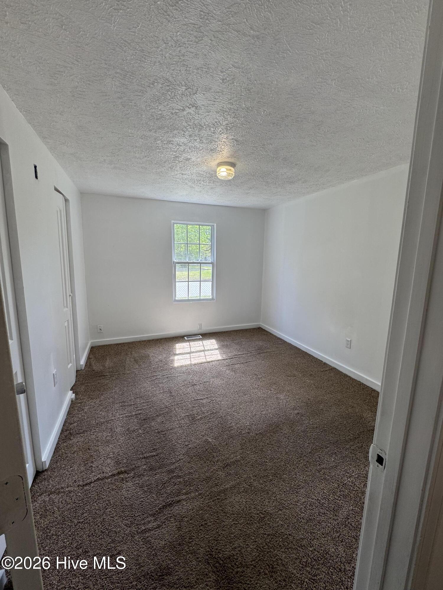 112 2nd Street Property Photo 15