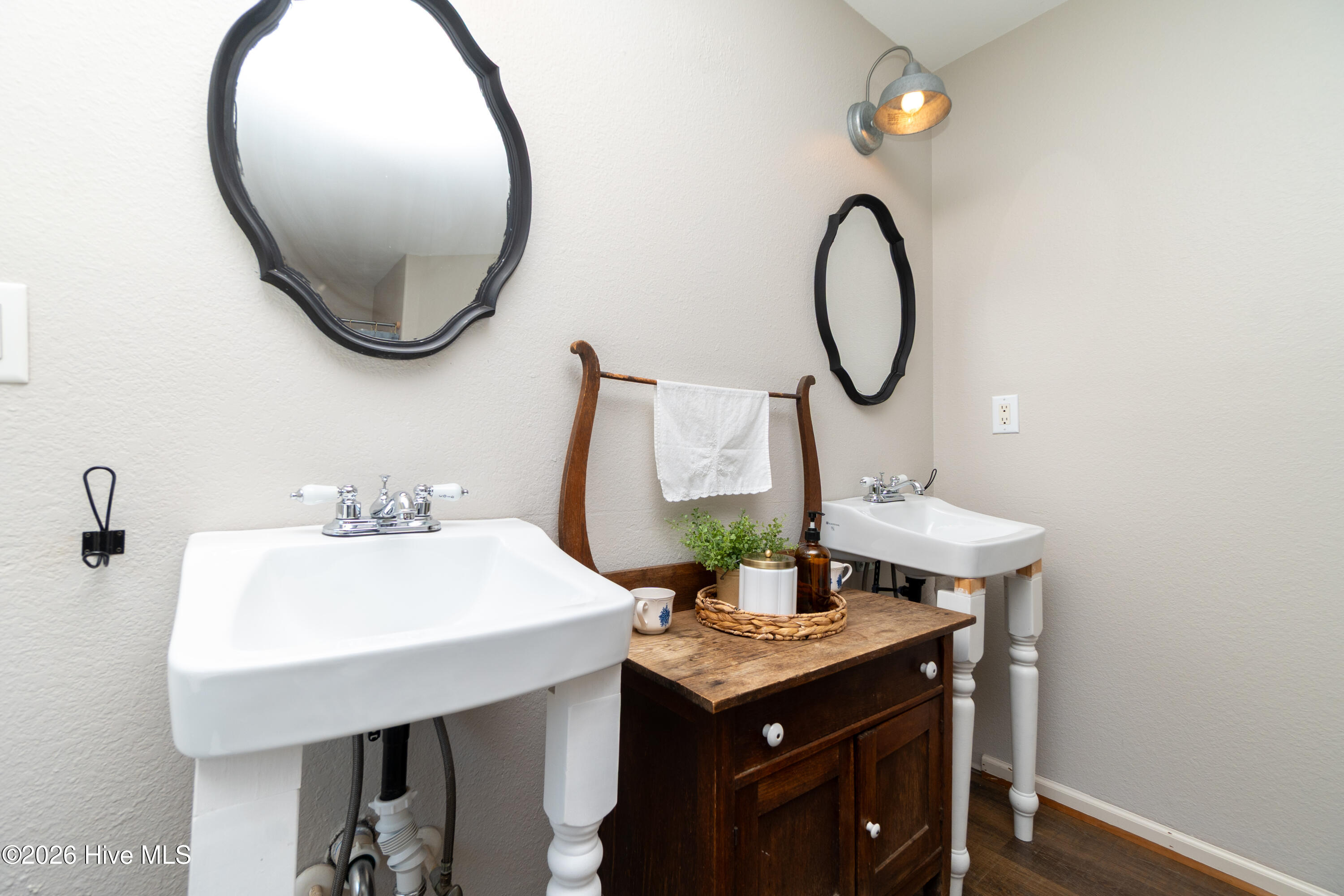 126 Narrow Shore Road Property Photo 81