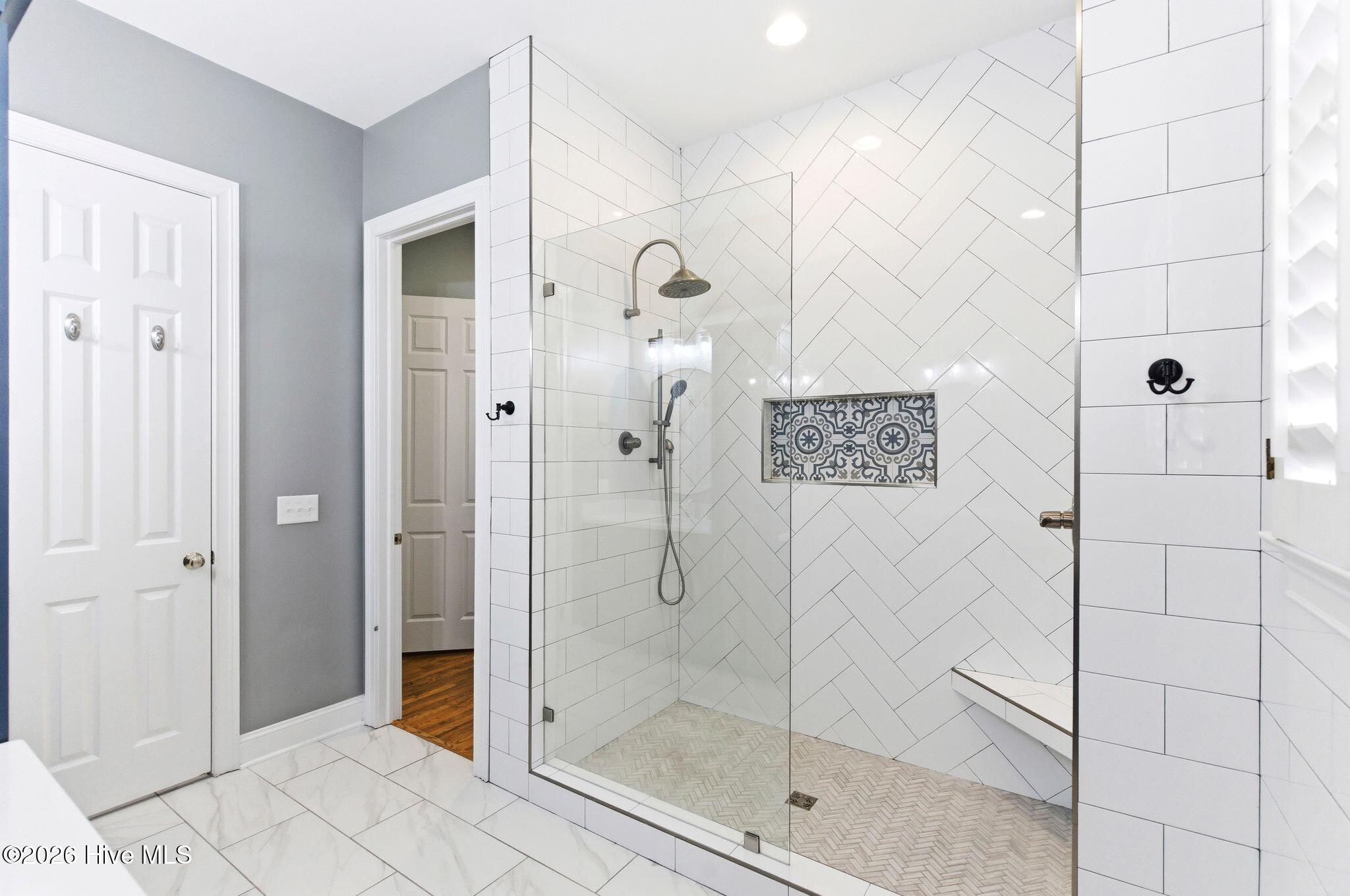 1103 Congressional Lane Property Photo 29