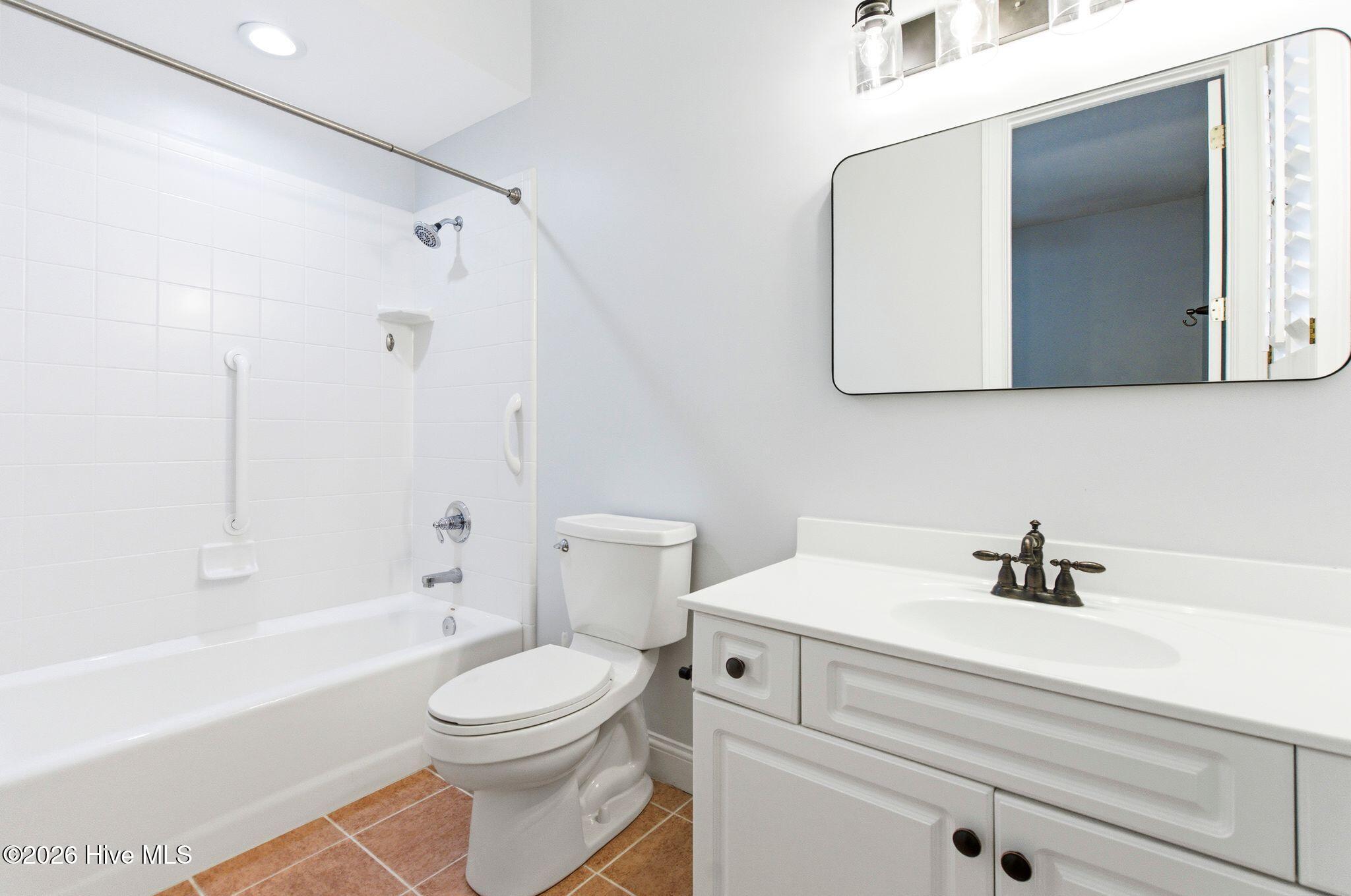 1103 Congressional Lane Property Photo 38