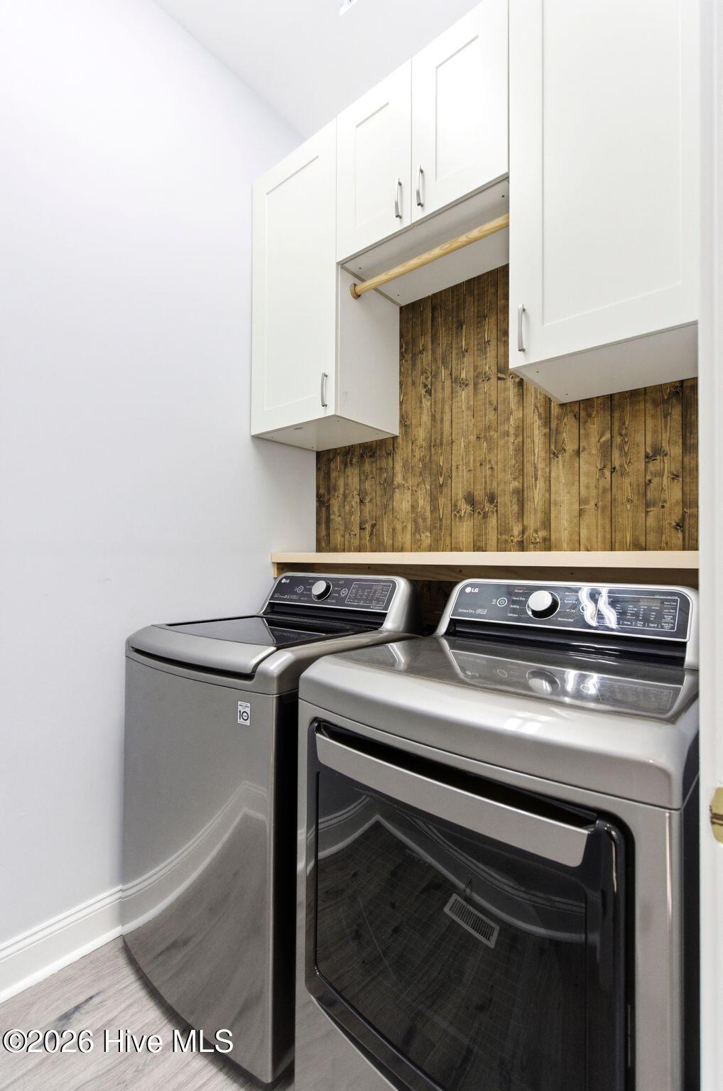1103 Congressional Lane Property Photo 43