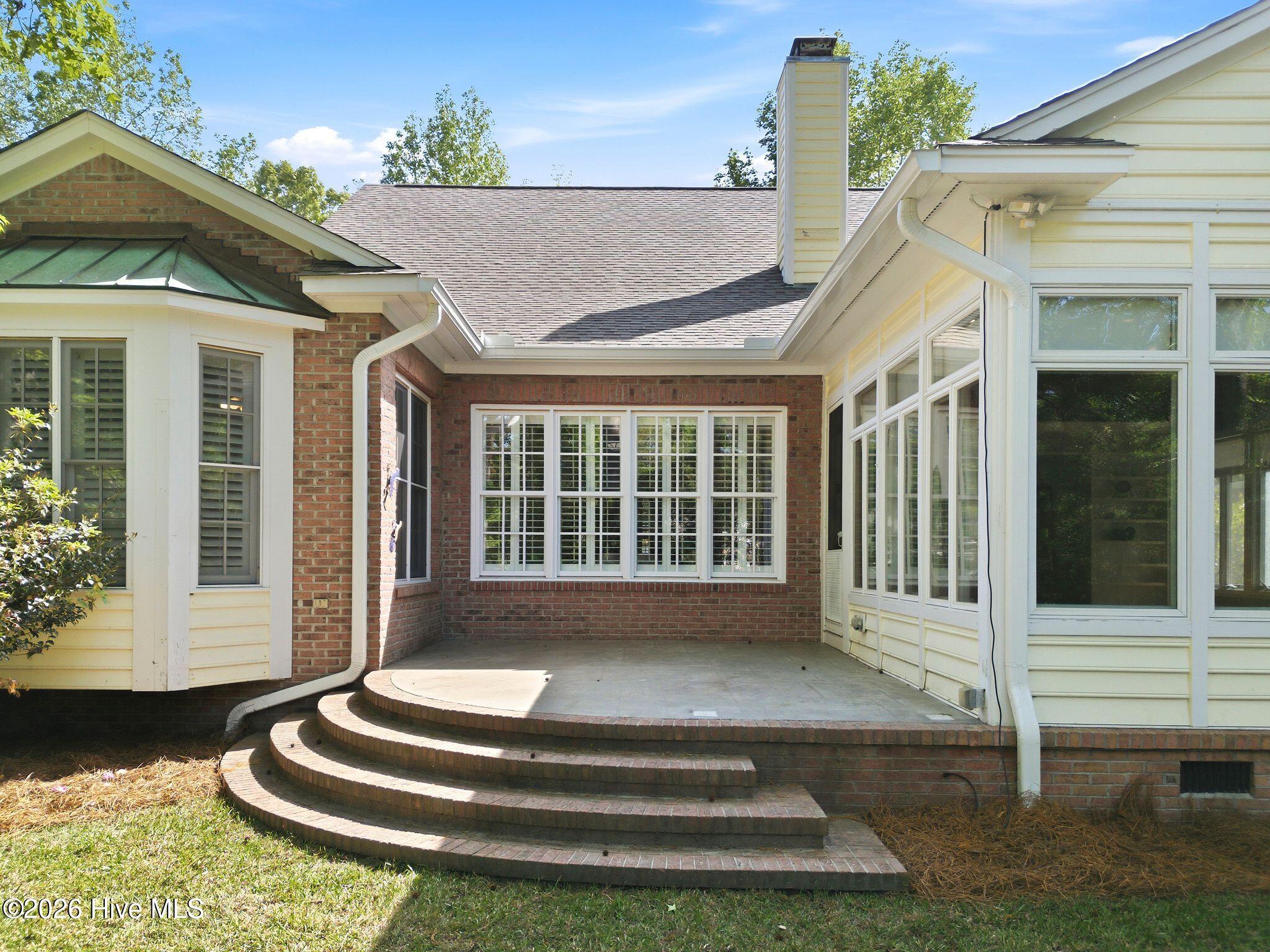 1103 Congressional Lane Property Photo 48
