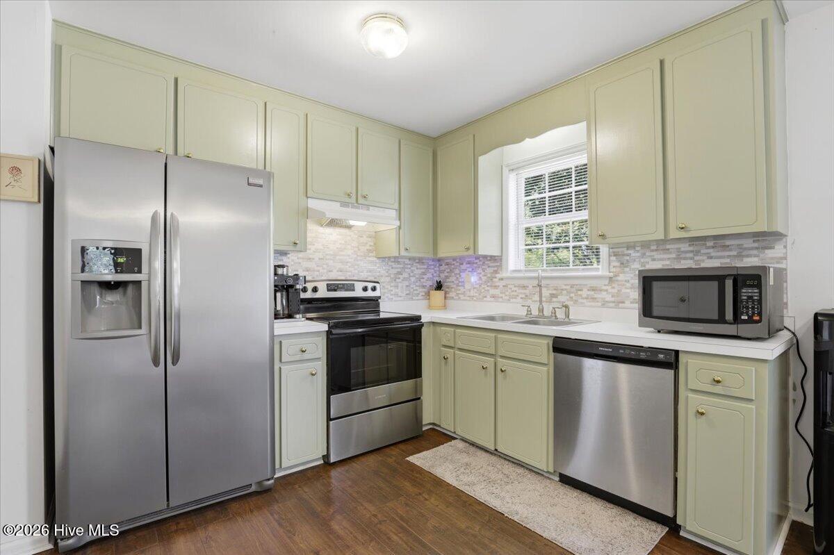 200 Amber Lane Property Photo 19
