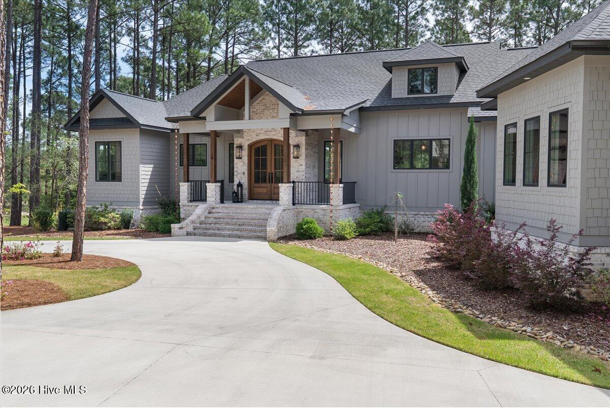 4 Weaver Court Property Photo 1
