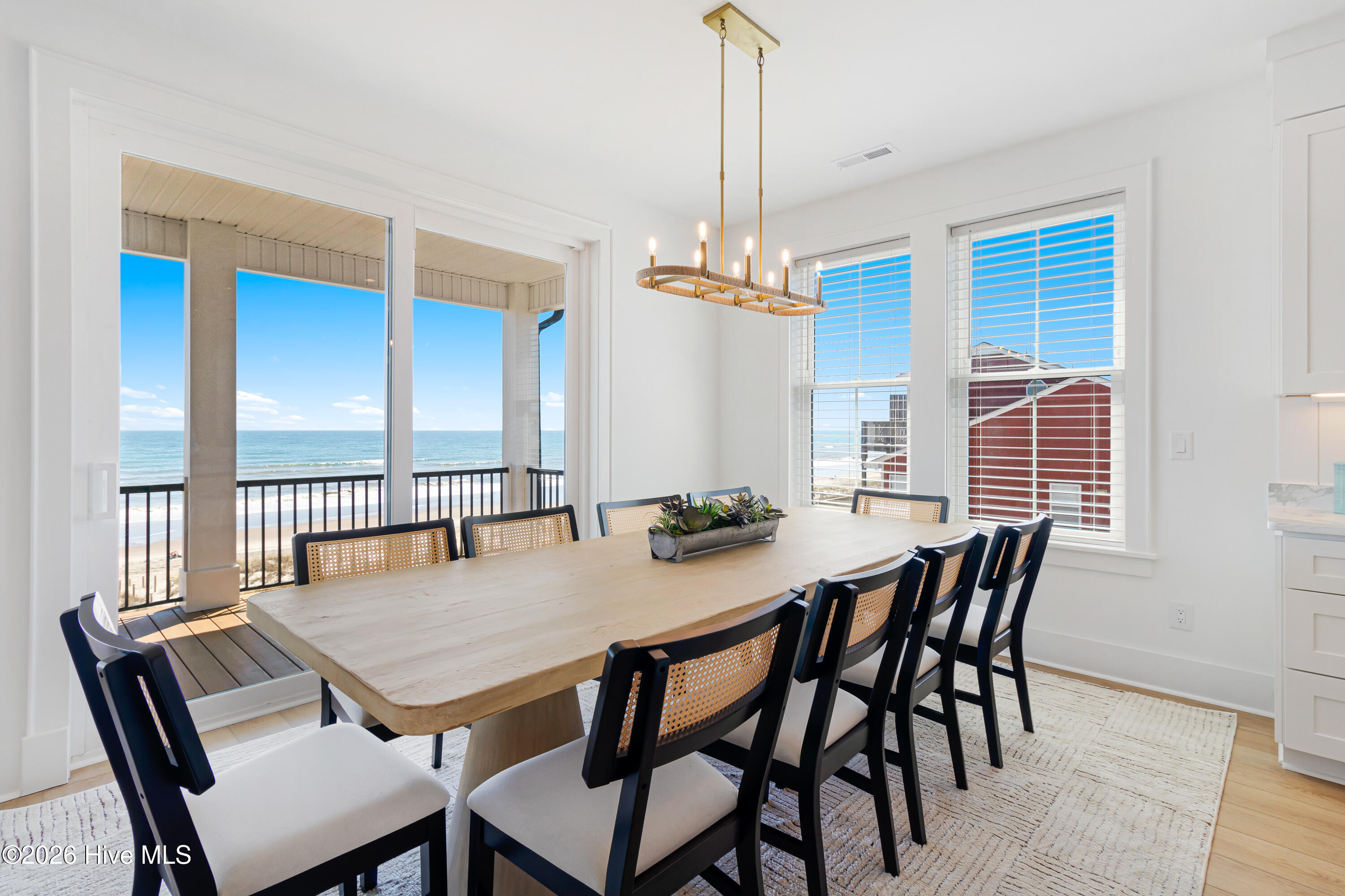 3503 Ocean Drive W Property Photo 10