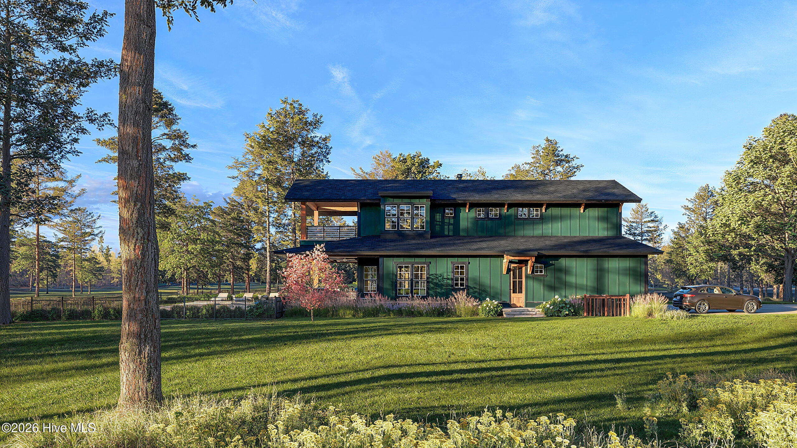 444 Cattle Drive Property Photo 4