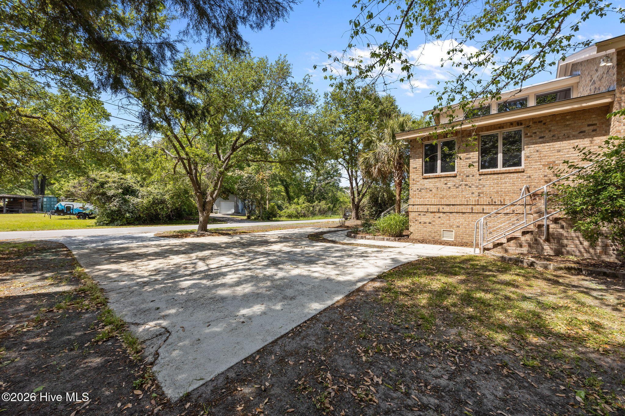 401 Harbor Drive Property Photo 11