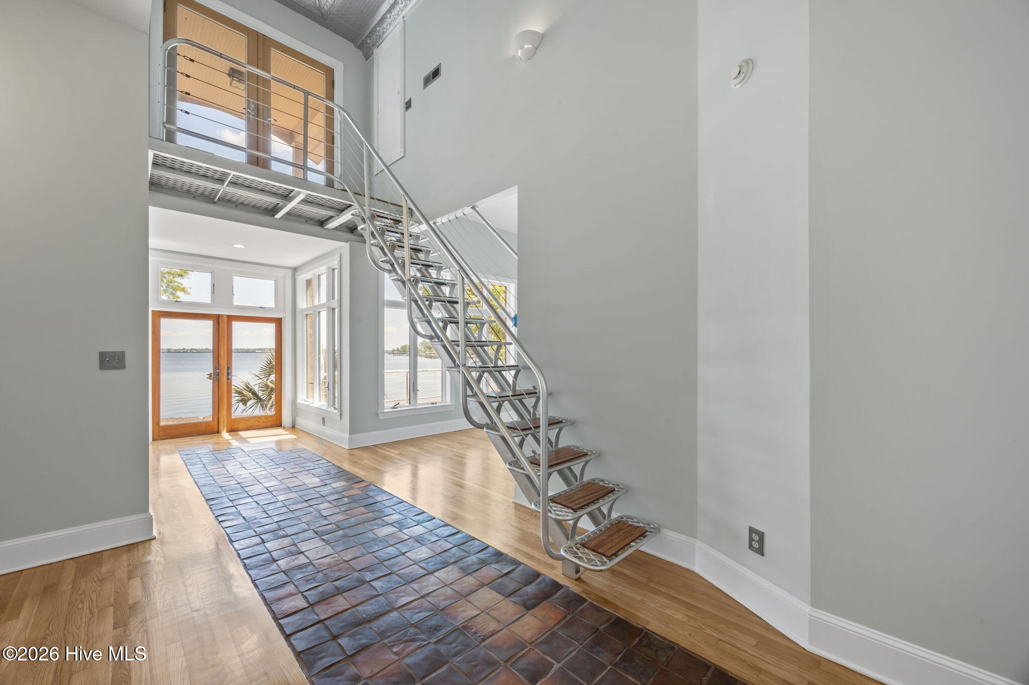 401 Harbor Drive Property Photo 15