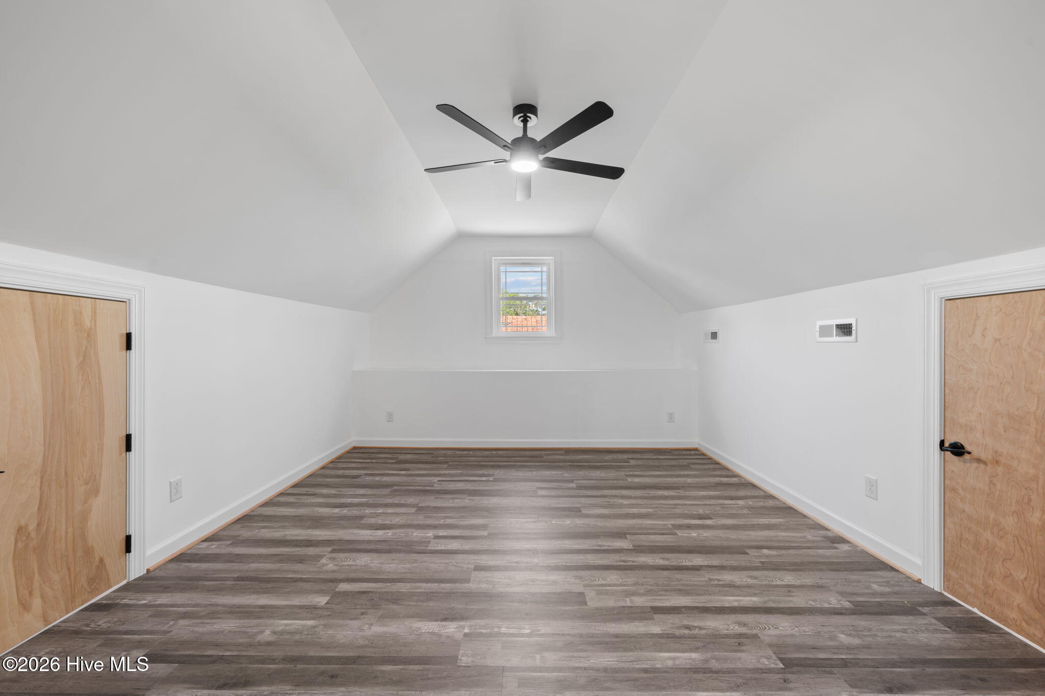 1514 Rhem Avenue Property Photo 20